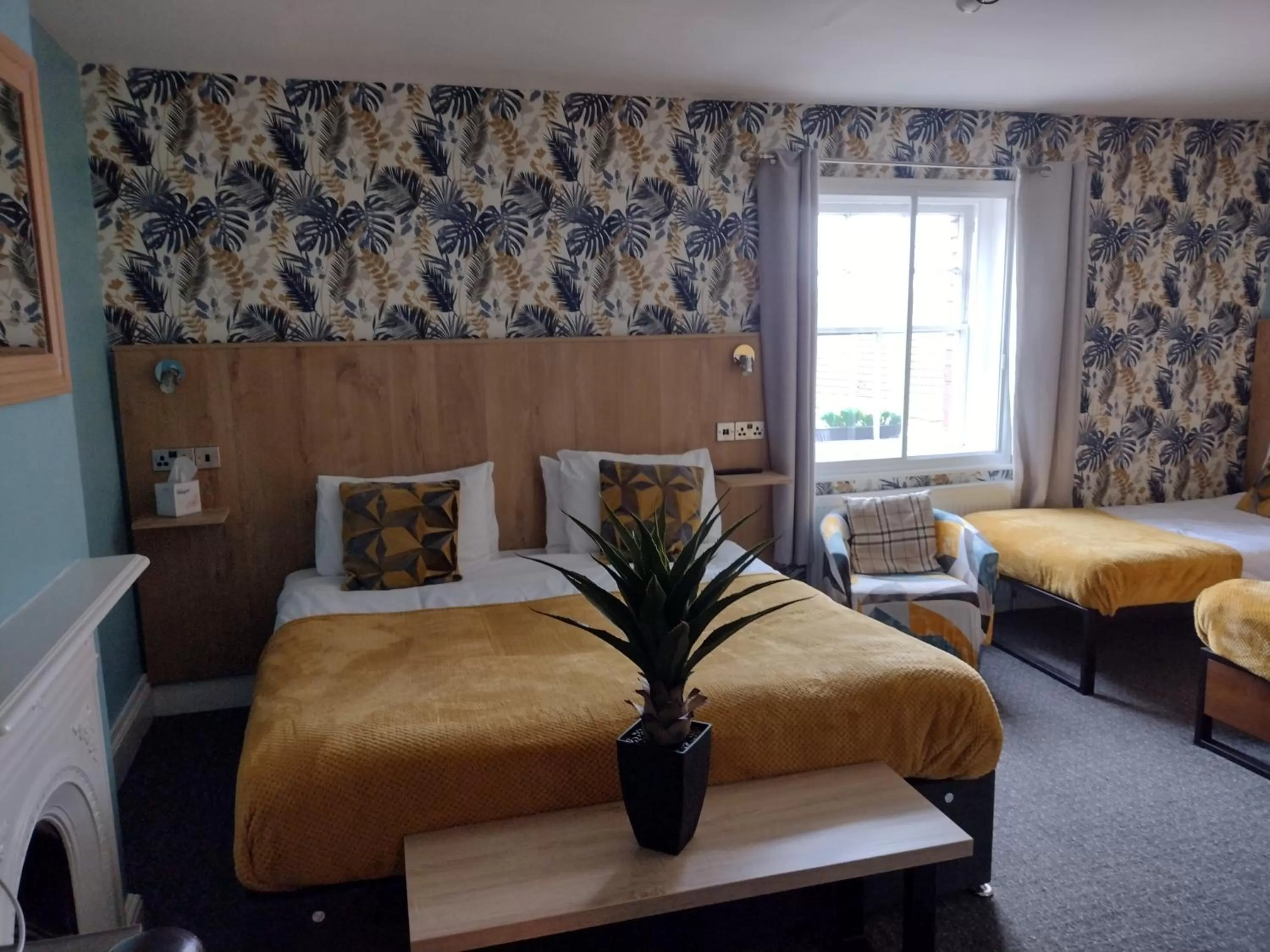 Bed in The Crown Inn Keynsham