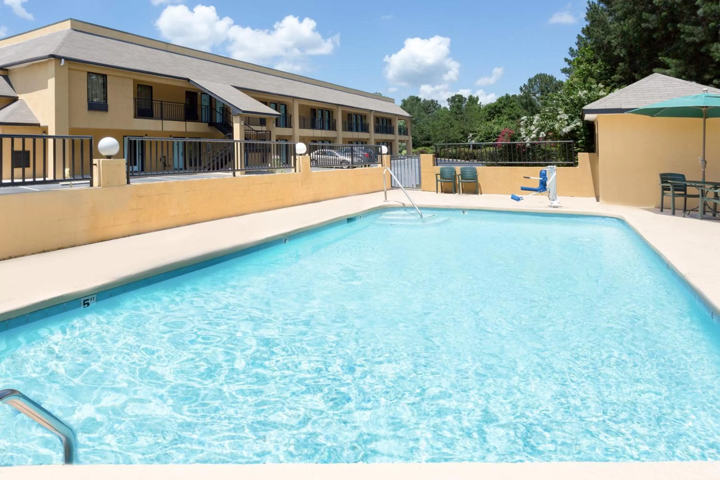 Days Inn by Wyndham Biscoe