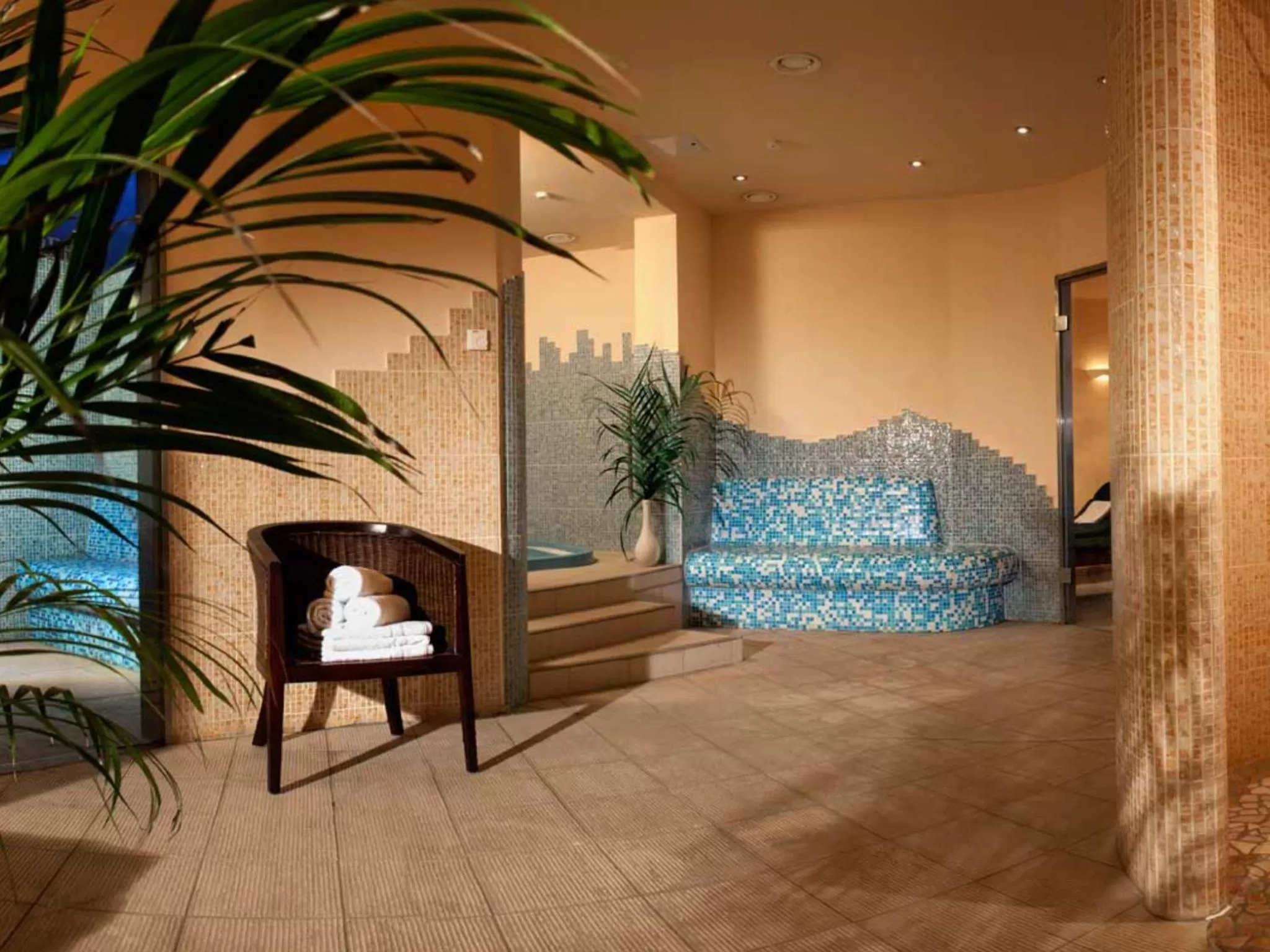 Spa and wellness centre/facilities in Wyndham Garden Quedlinburg Stadtschloss