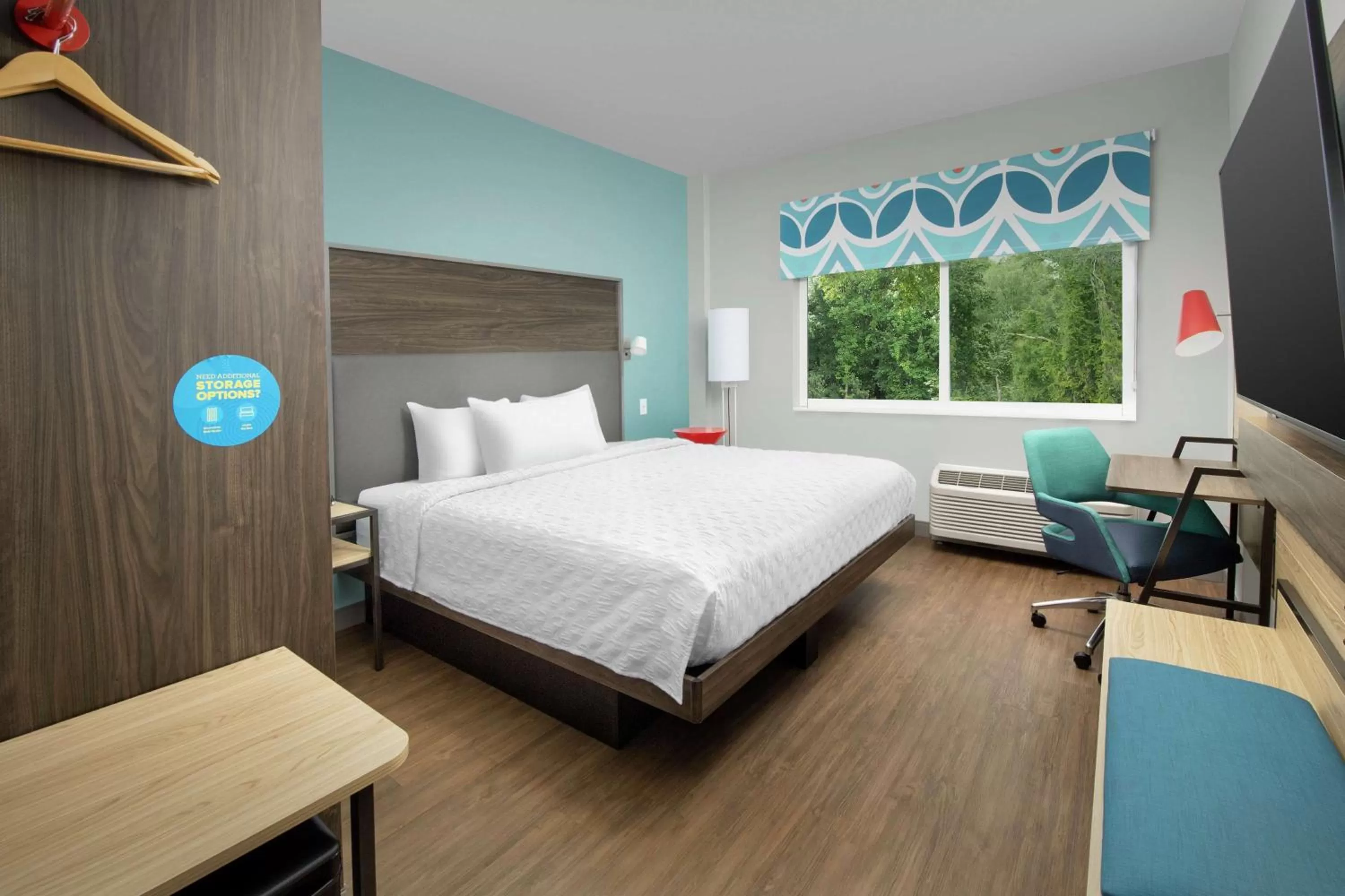 Bedroom, Bed in Tru By Hilton Lake City