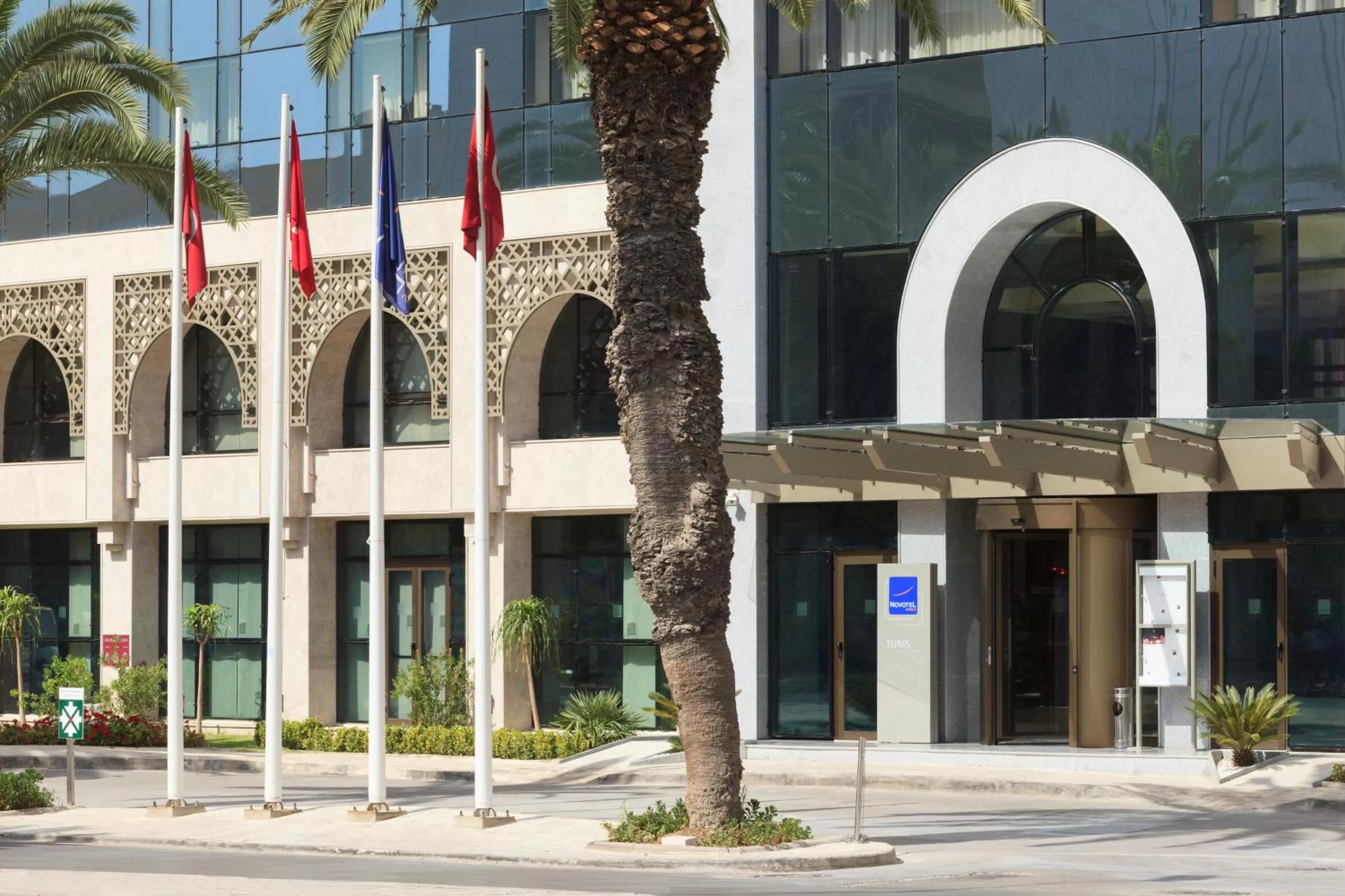 Facade/entrance in Novotel Tunis