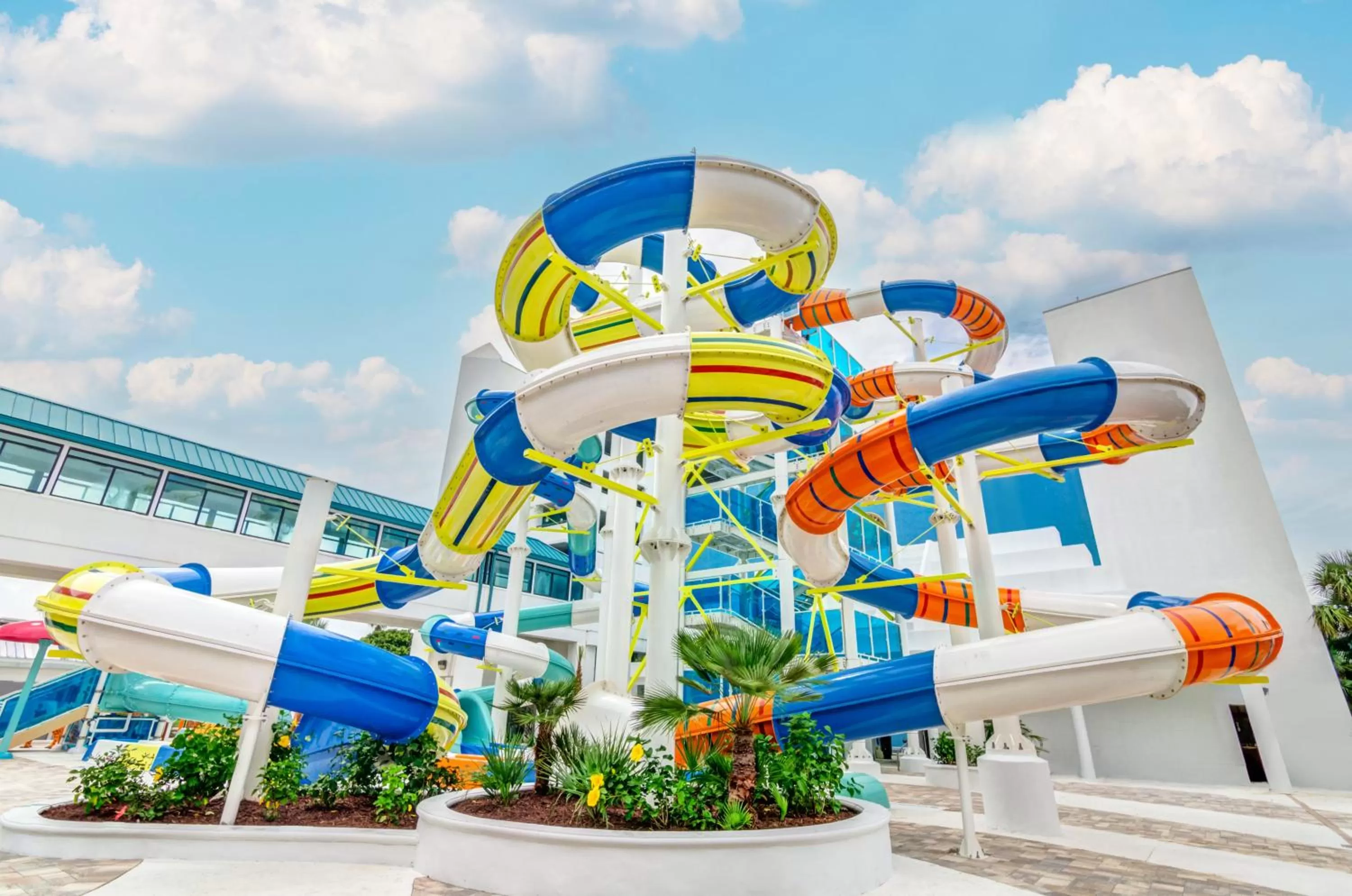 Aqua park, Water Park in Ocean Escape Condos