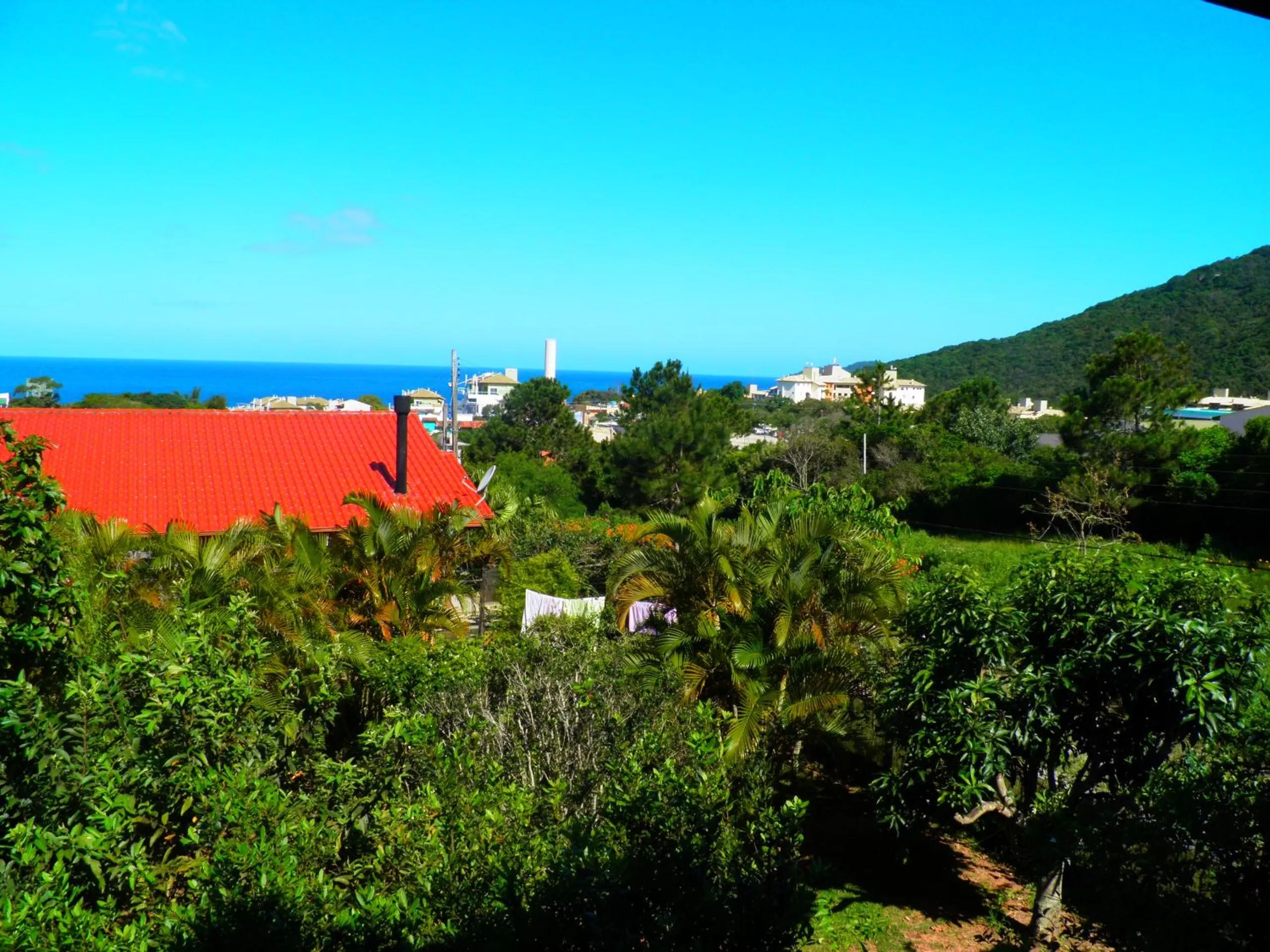 Property building in Pousada Mar de Cristal