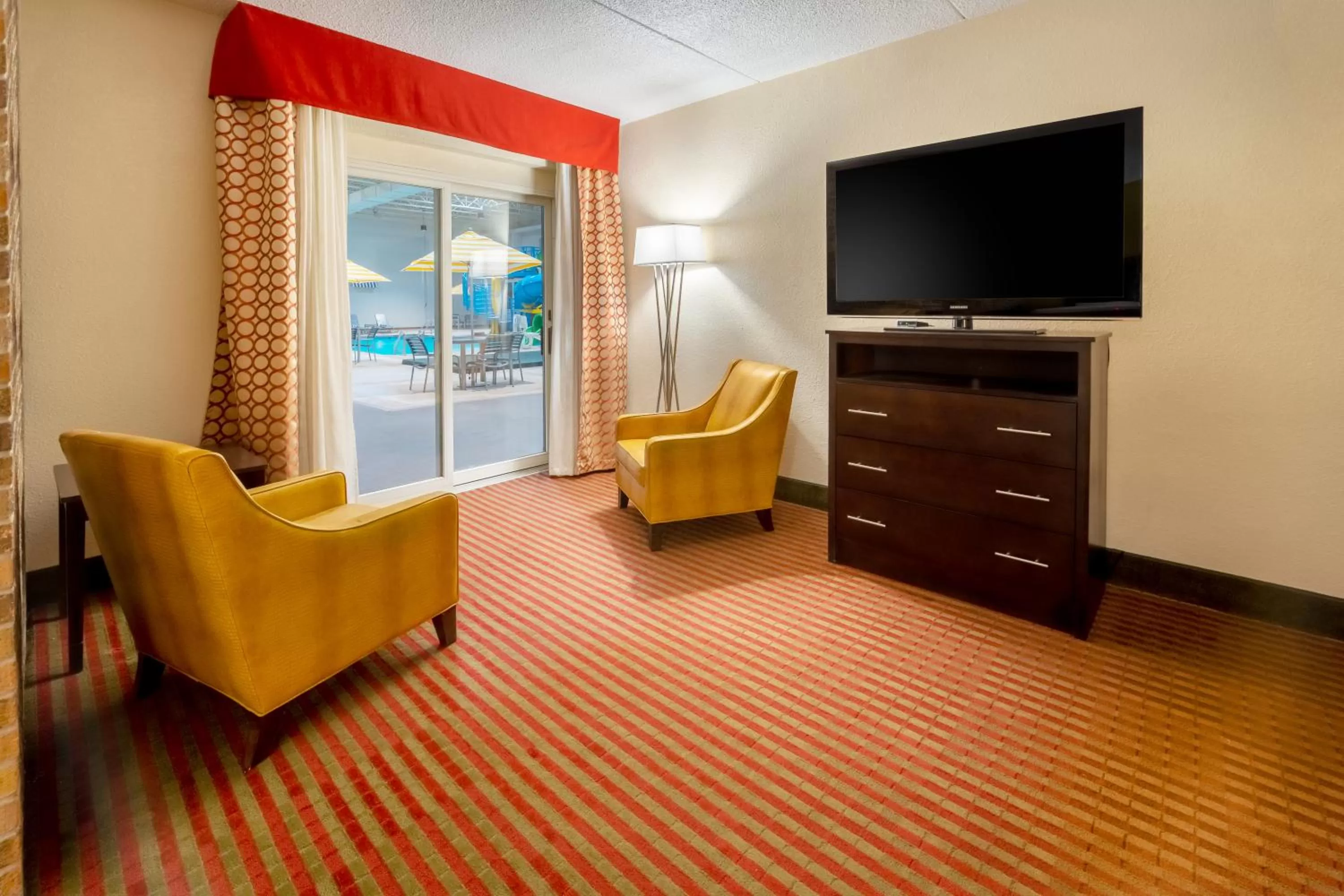 Seating area in Grand Williston Hotel and Conference Center