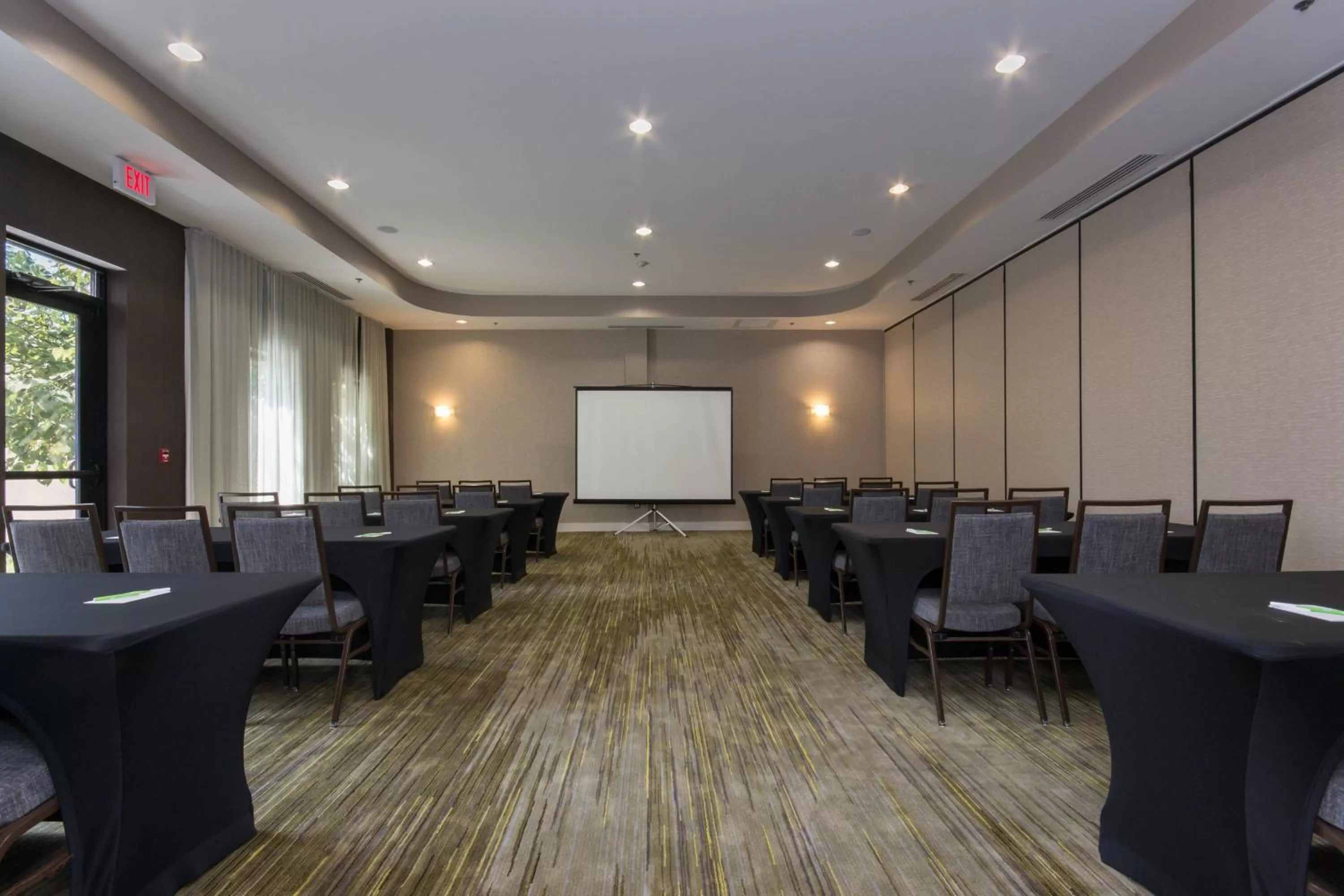 Meeting/conference room in Courtyard Charlotte Concord