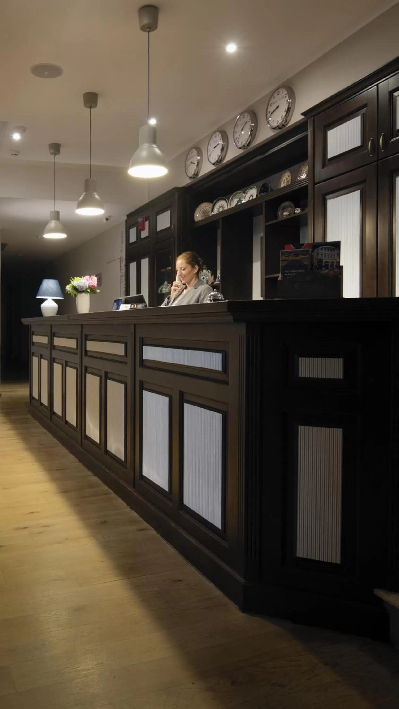 Lobby or reception in New Era Hotel Old Town Party Zone Bucharest- parking with fee nearby - NOT at the hotel !