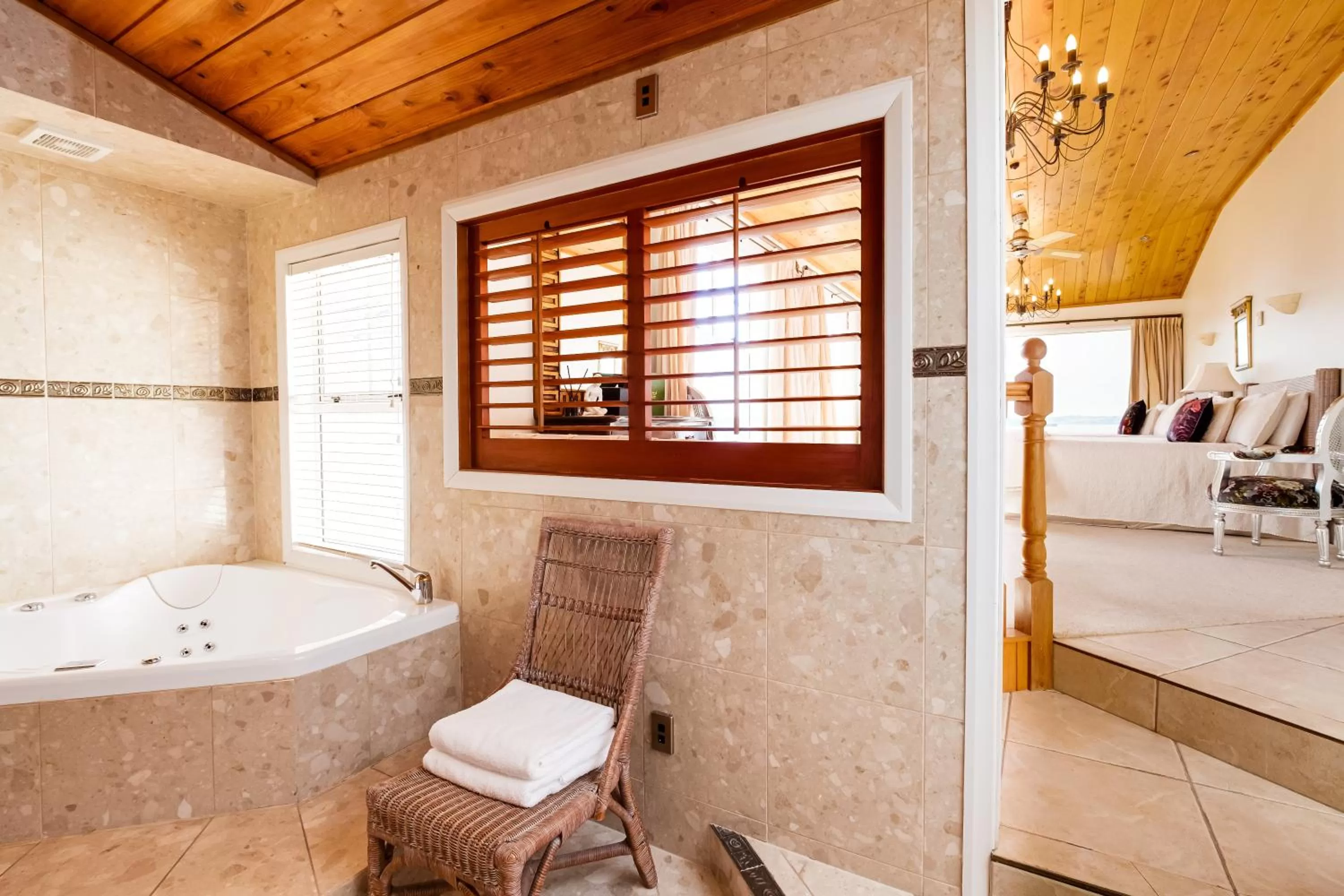 Bathroom, Bed in On The Point - Lake Rotorua