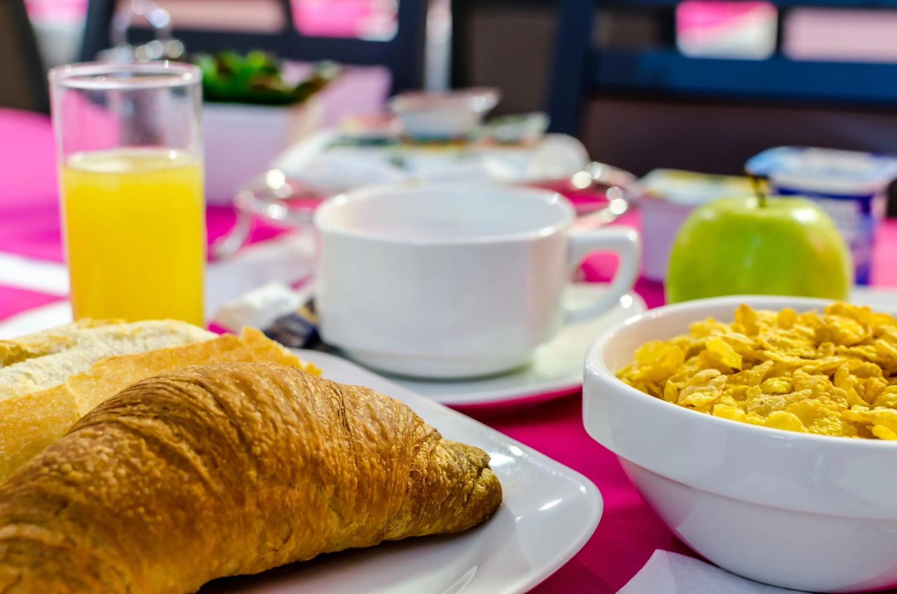 Restaurant/places to eat in Hôtel Croix des Bretons - Lourdes Pyrénées