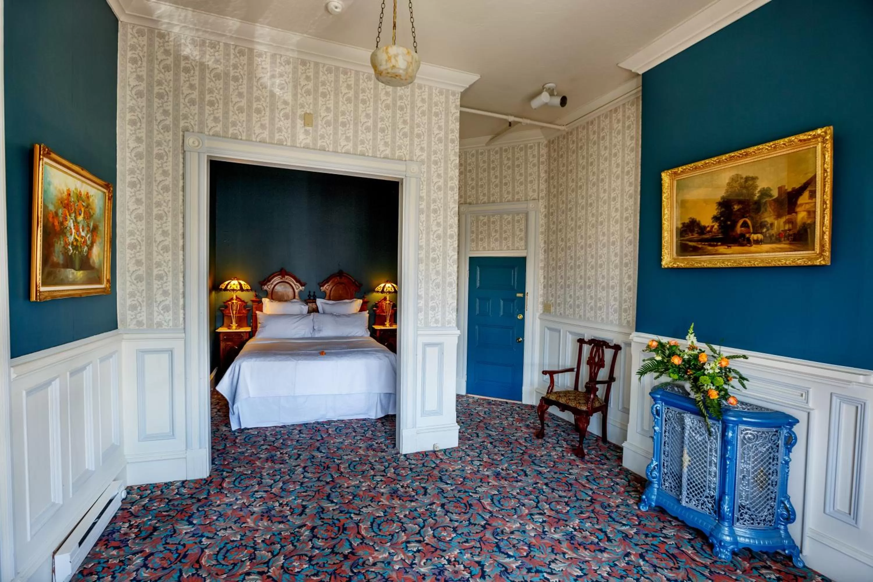 Bed in The Inn at 2nd & C