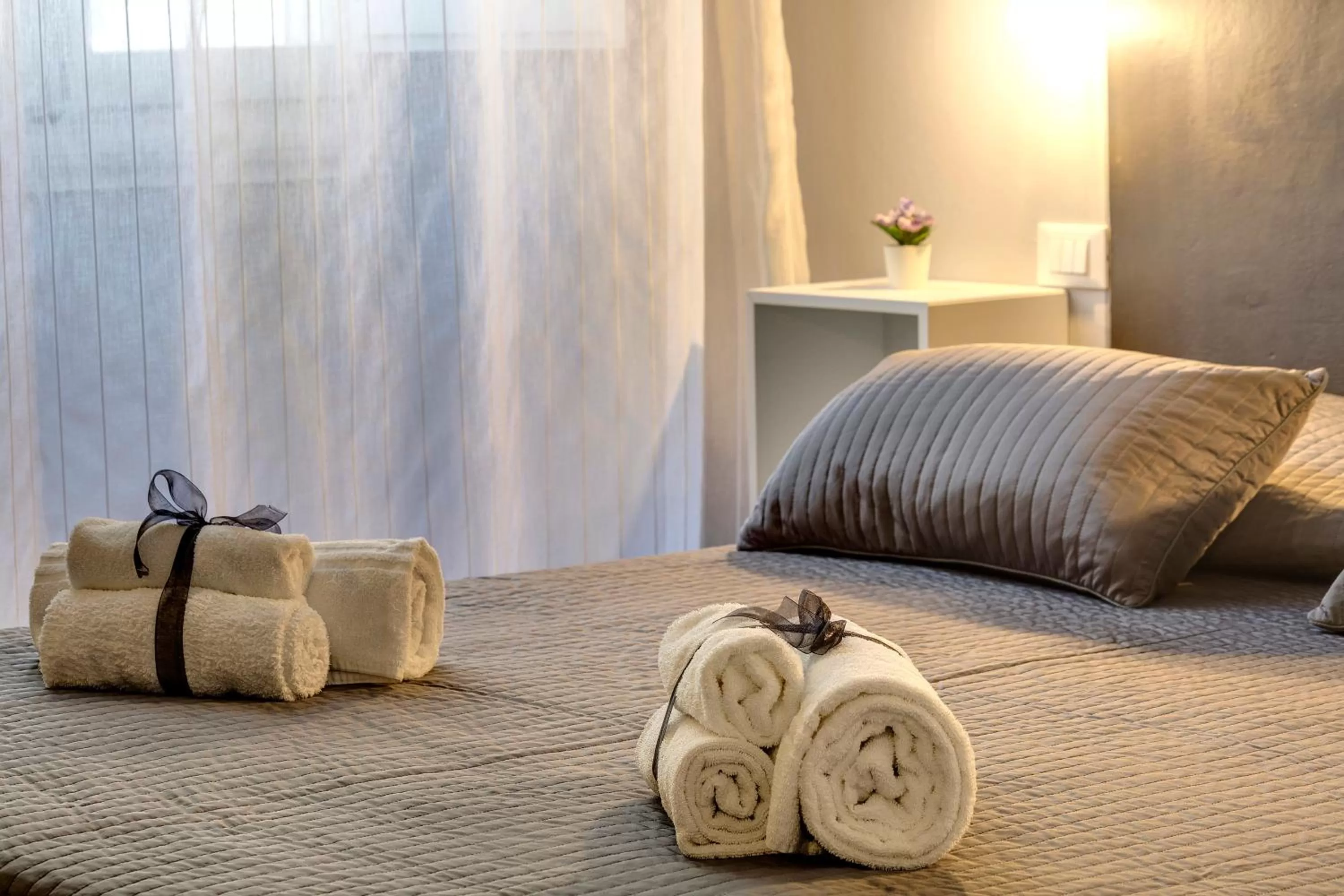 Decorative detail, Bed in Al Consolato