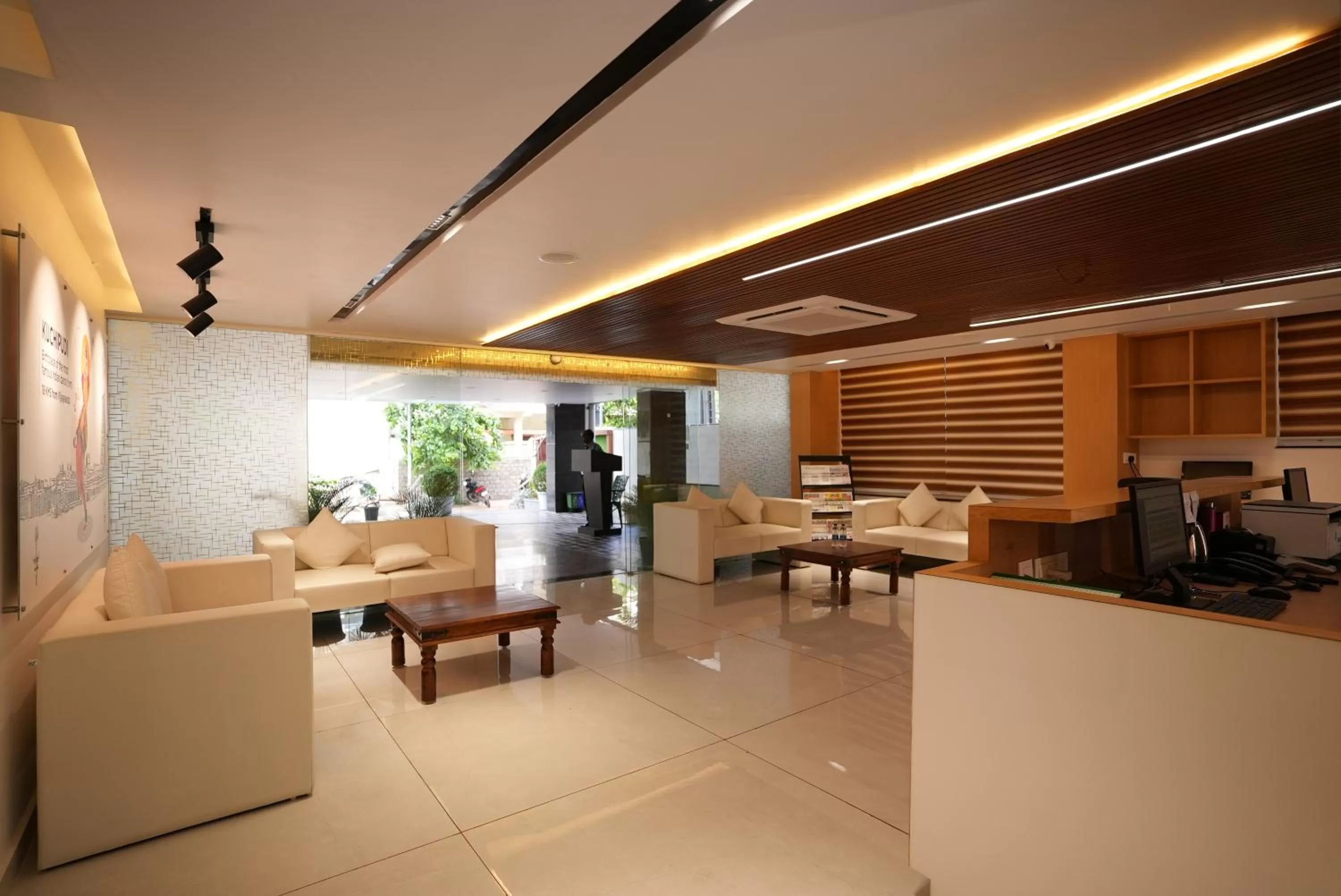 Living room in Eden Park Boutique Hotel