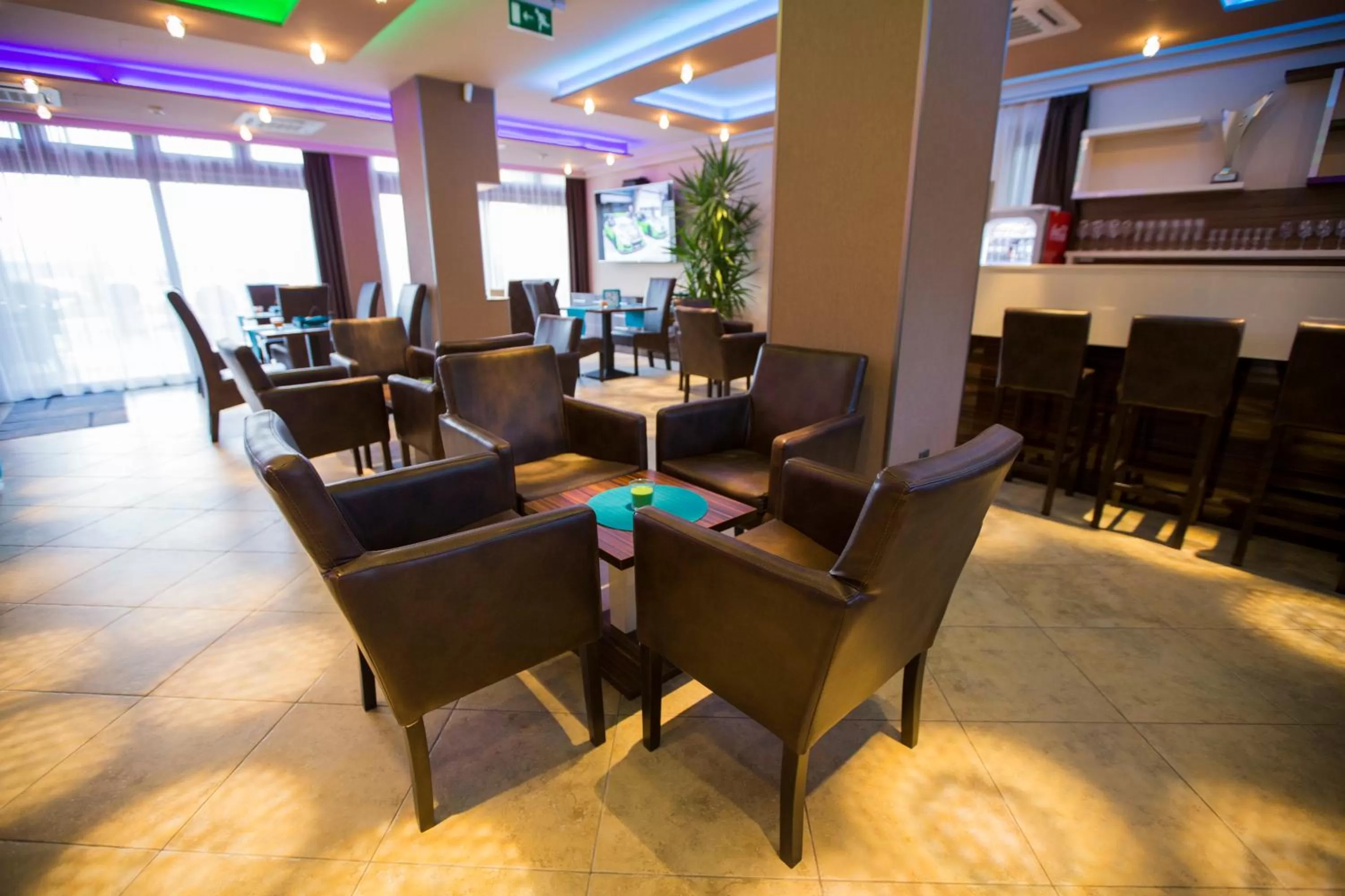 Restaurant/places to eat in Pole Position Beach Hotel