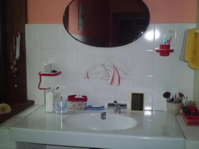 Bathroom in B and B Comme chez soi