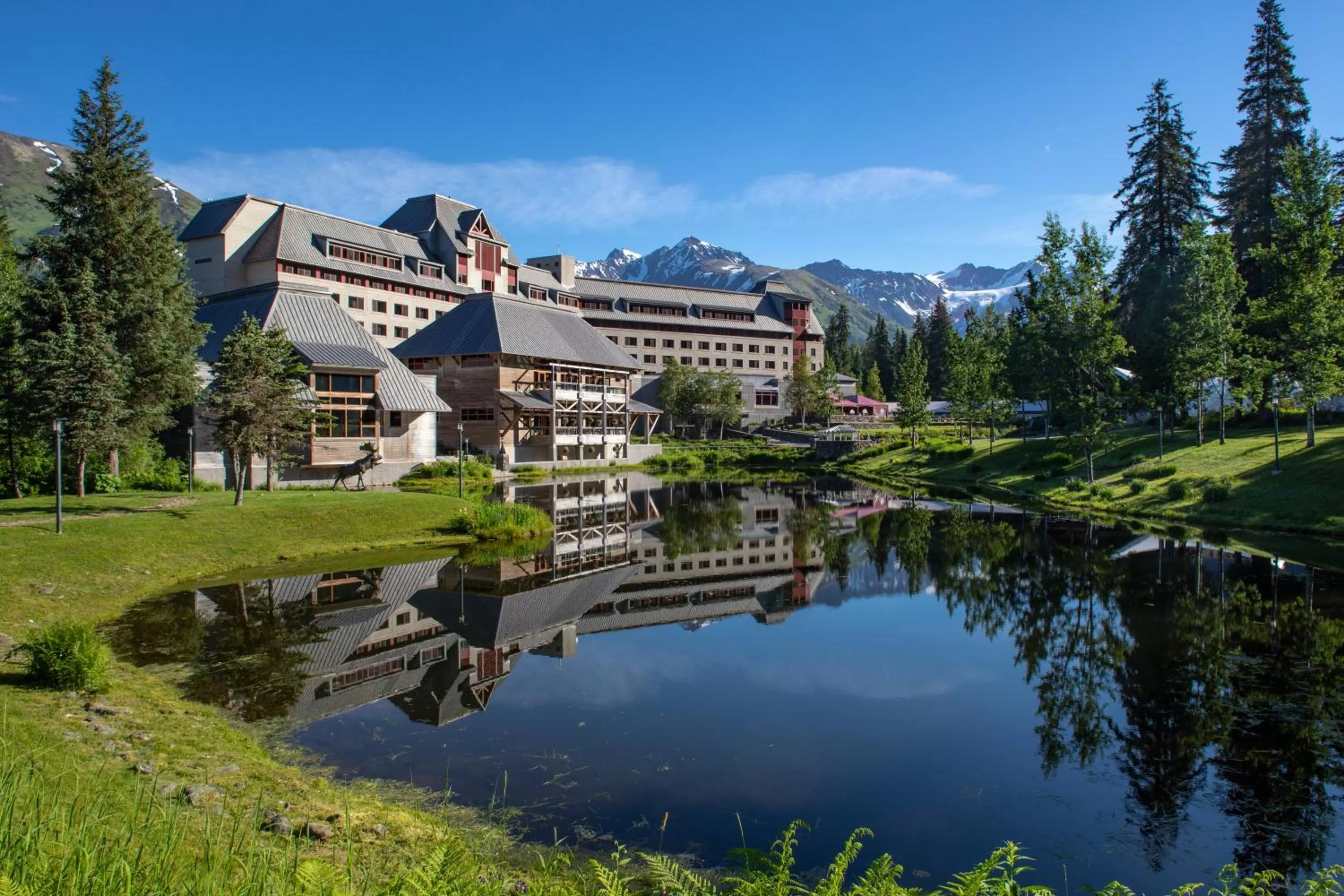 Property building in Alyeska Resort