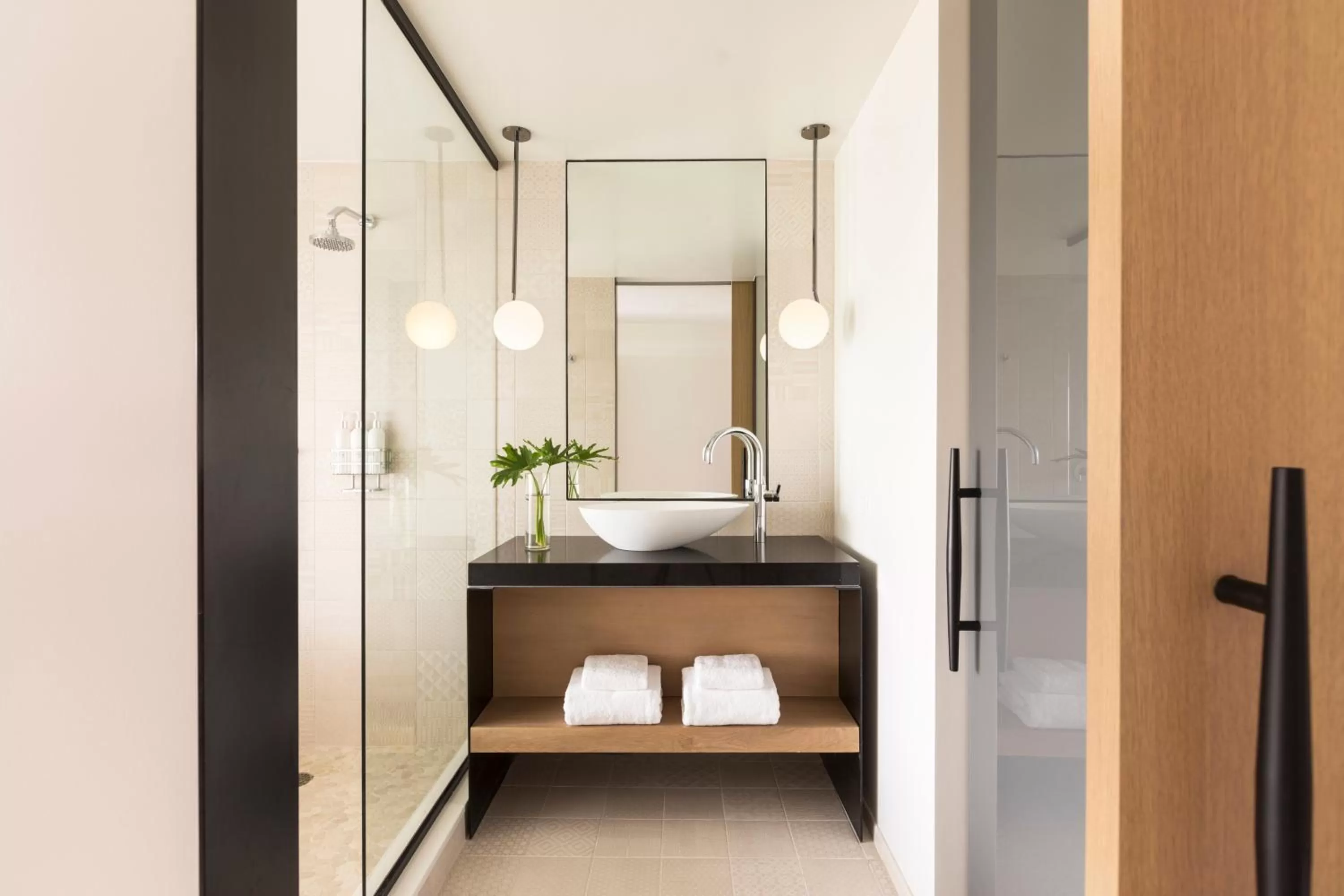 Bathroom, Bed in Kimpton La Peer Hotel West Hollywood by IHG