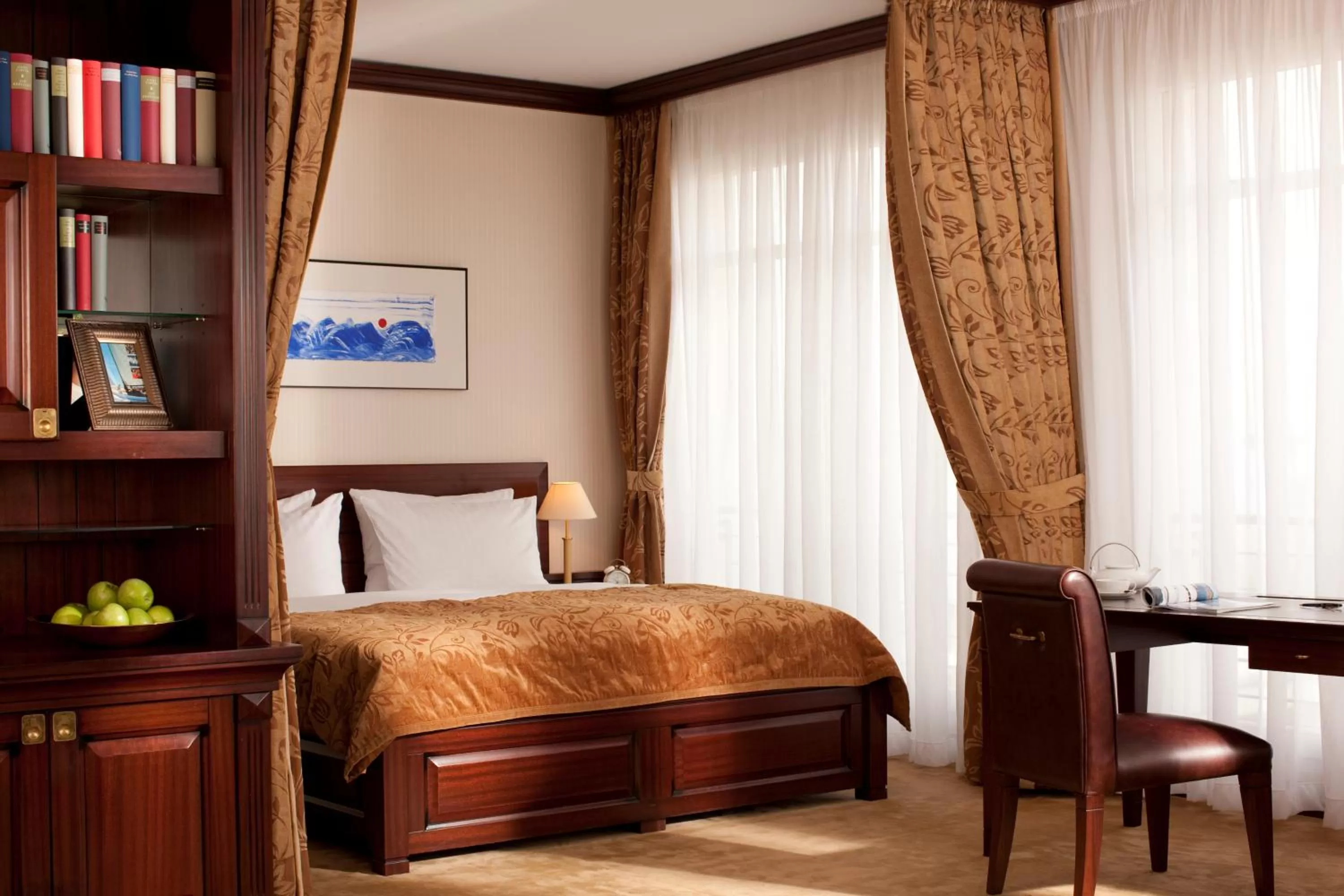 Captain's Suite Water View in Yachthafenresidenz Hohe Düne