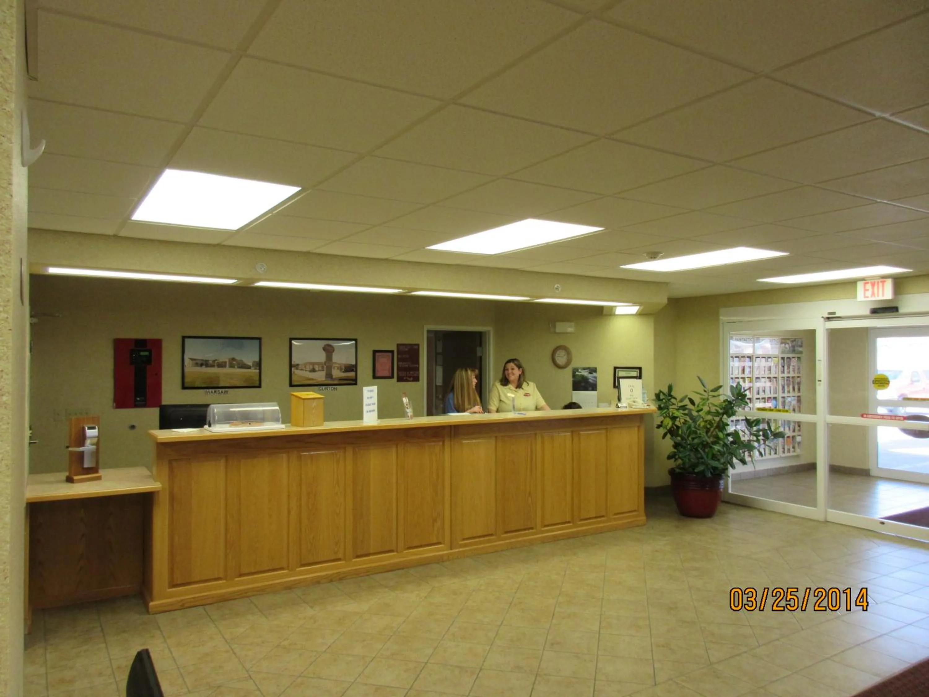 Staff in Parkfield Inn - Warsaw