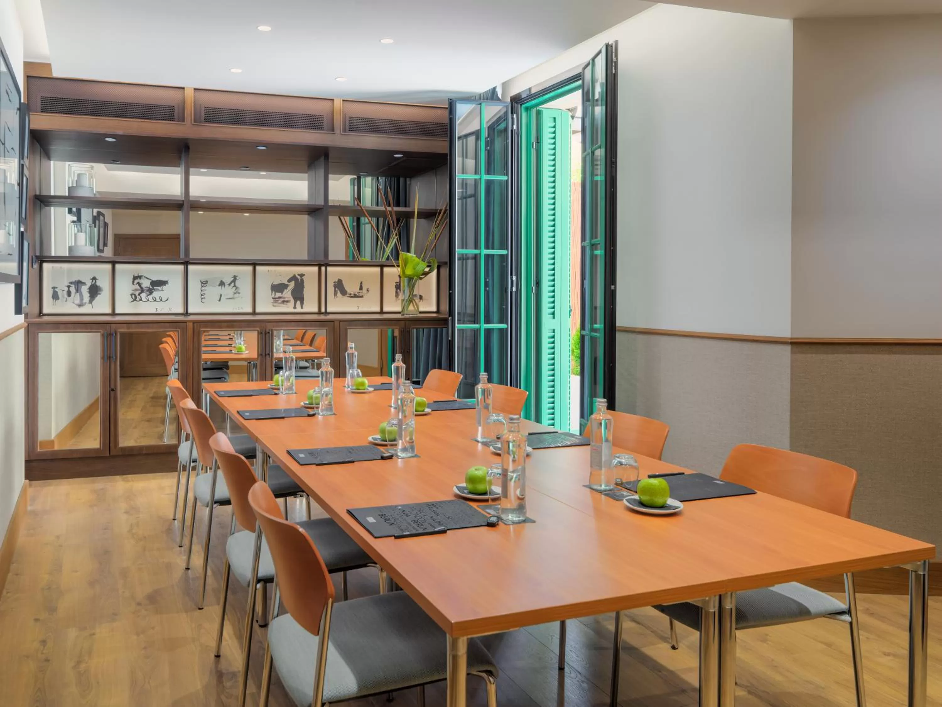 Meeting/conference room in H10 Madison 4* Sup