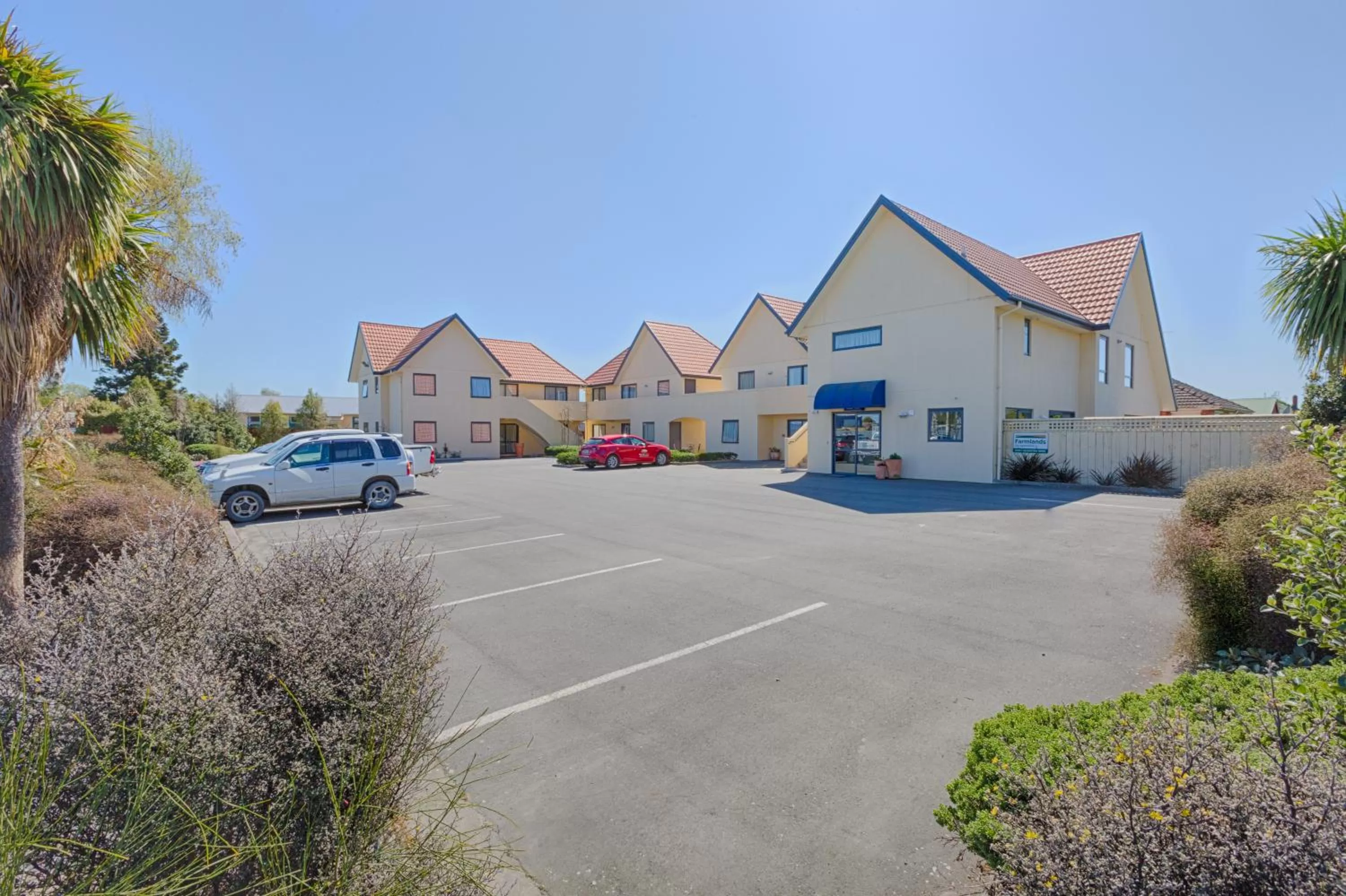 Property building in Bella Vista Motel Ashburton