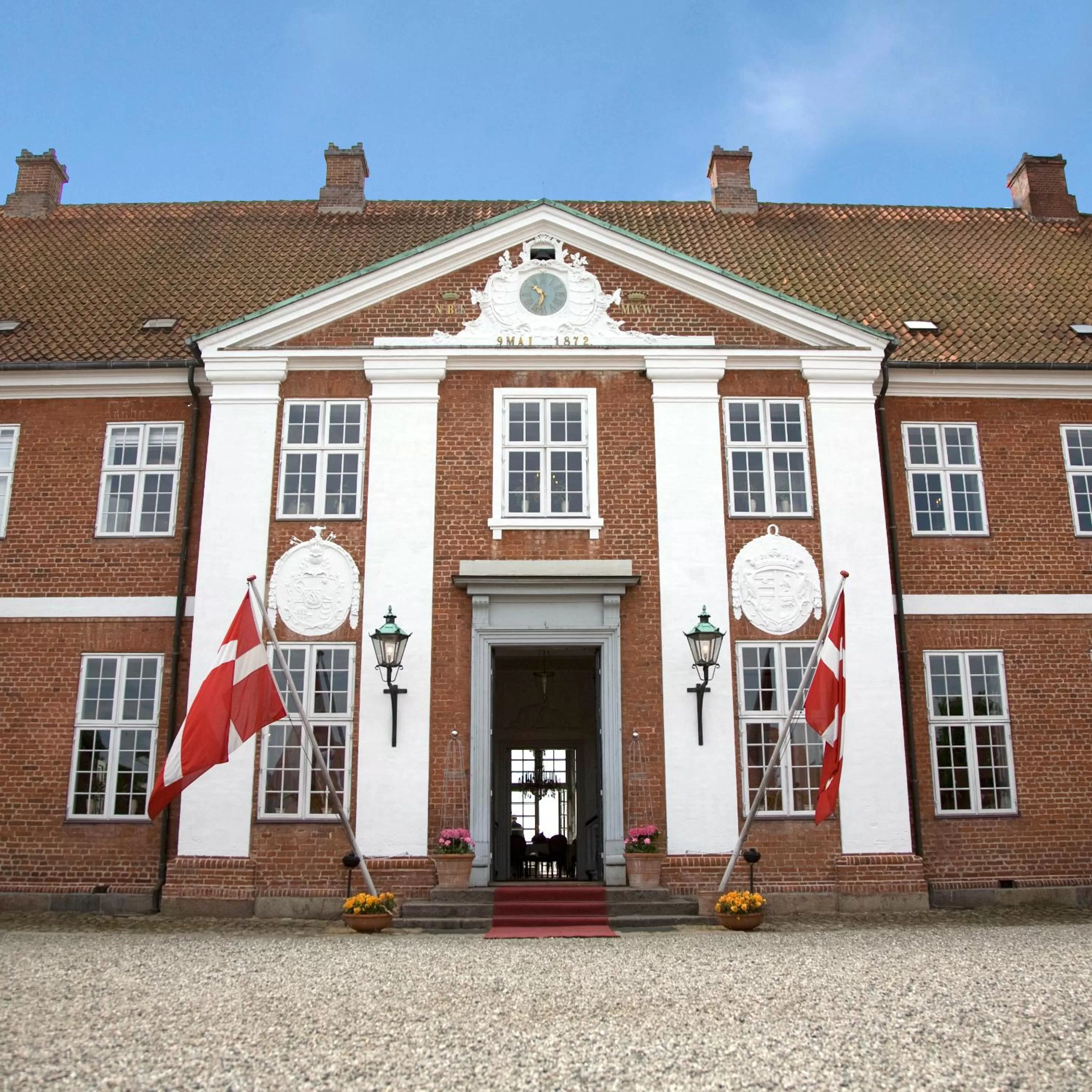 Facade/entrance in Hindsgavl Slot