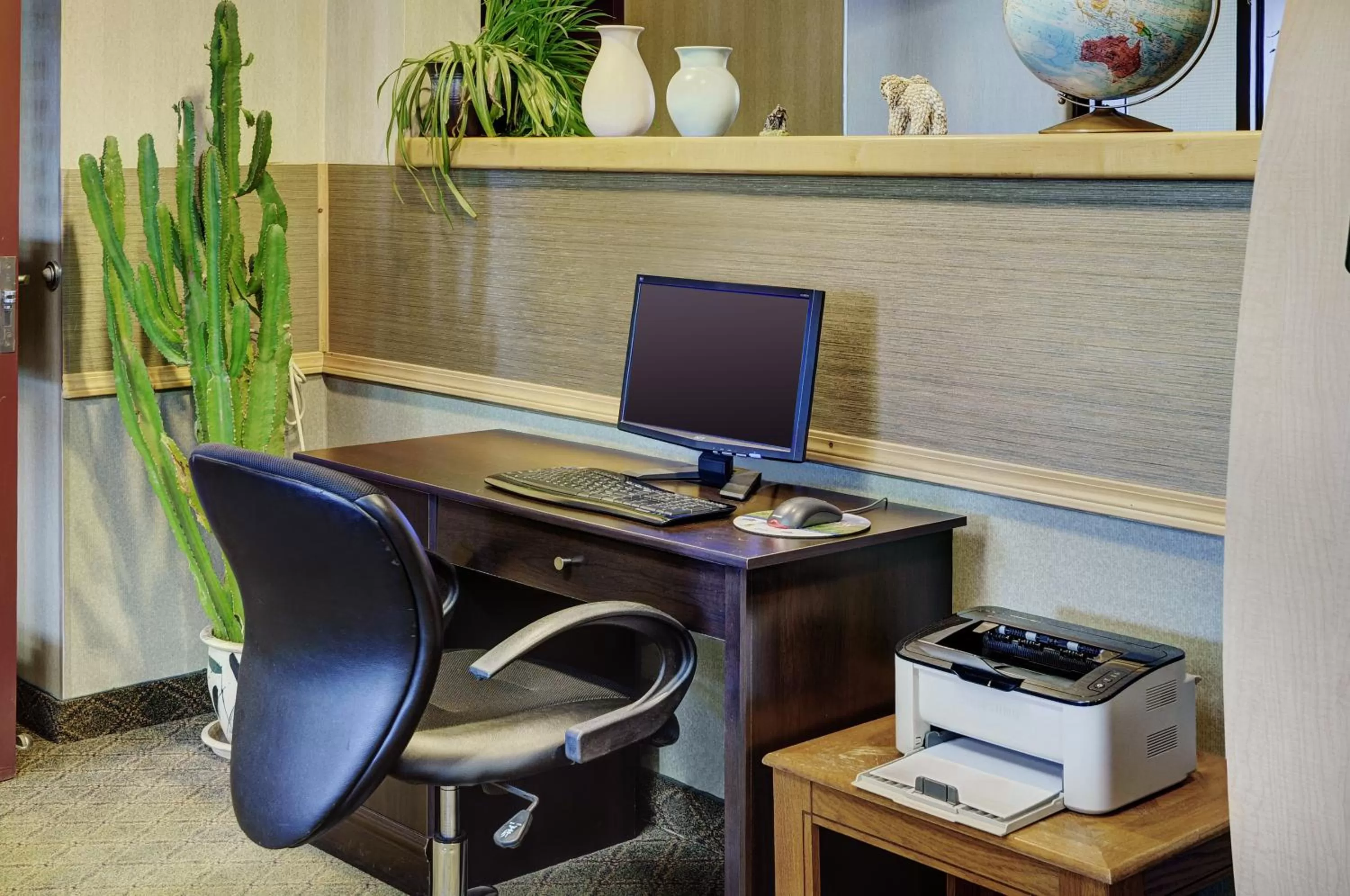 Lobby or reception in Lakeview Inns & Suites - Whitecourt