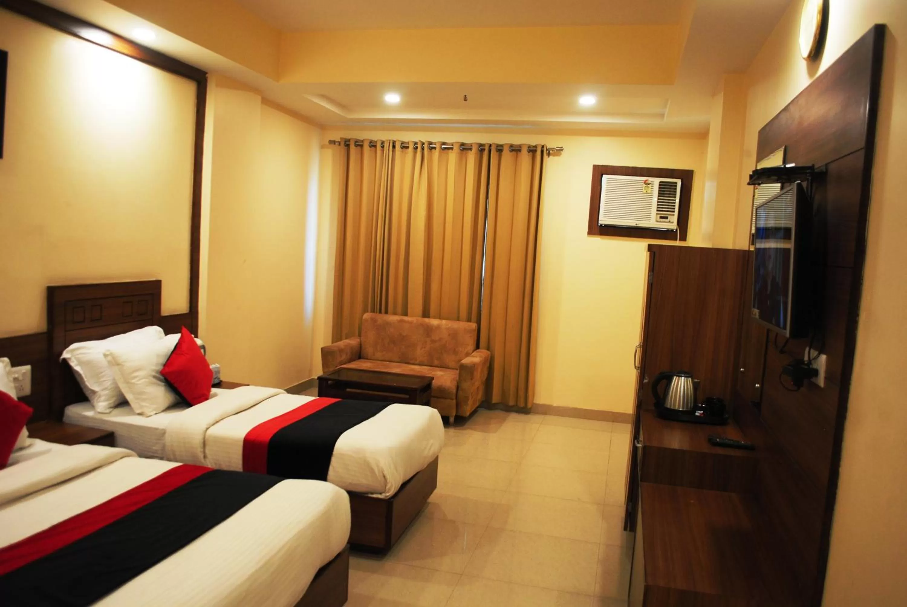 Bedroom, Bed in Hotel The Vaishno Devi Hills