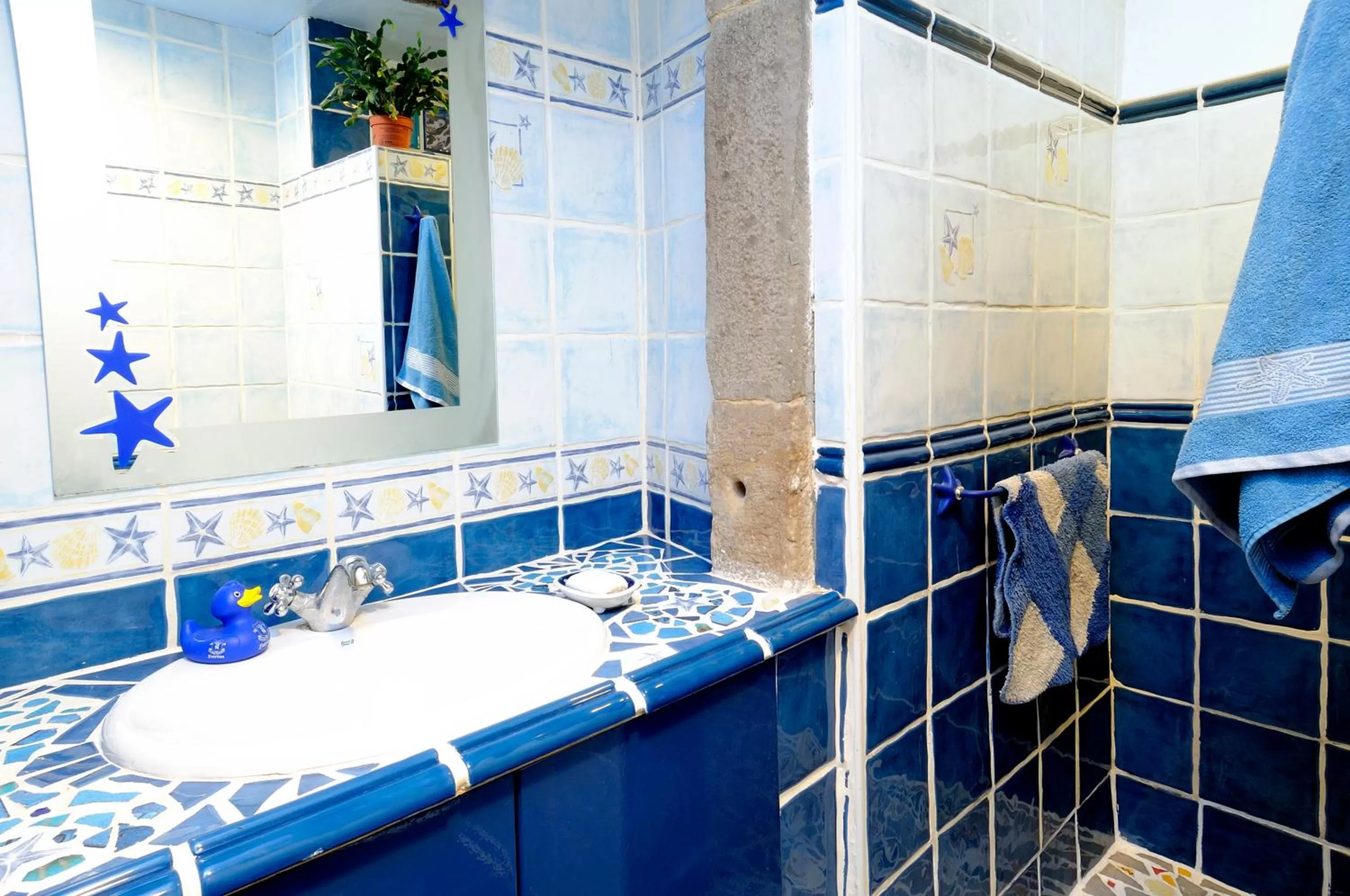 Bathroom in Eguzki B&B