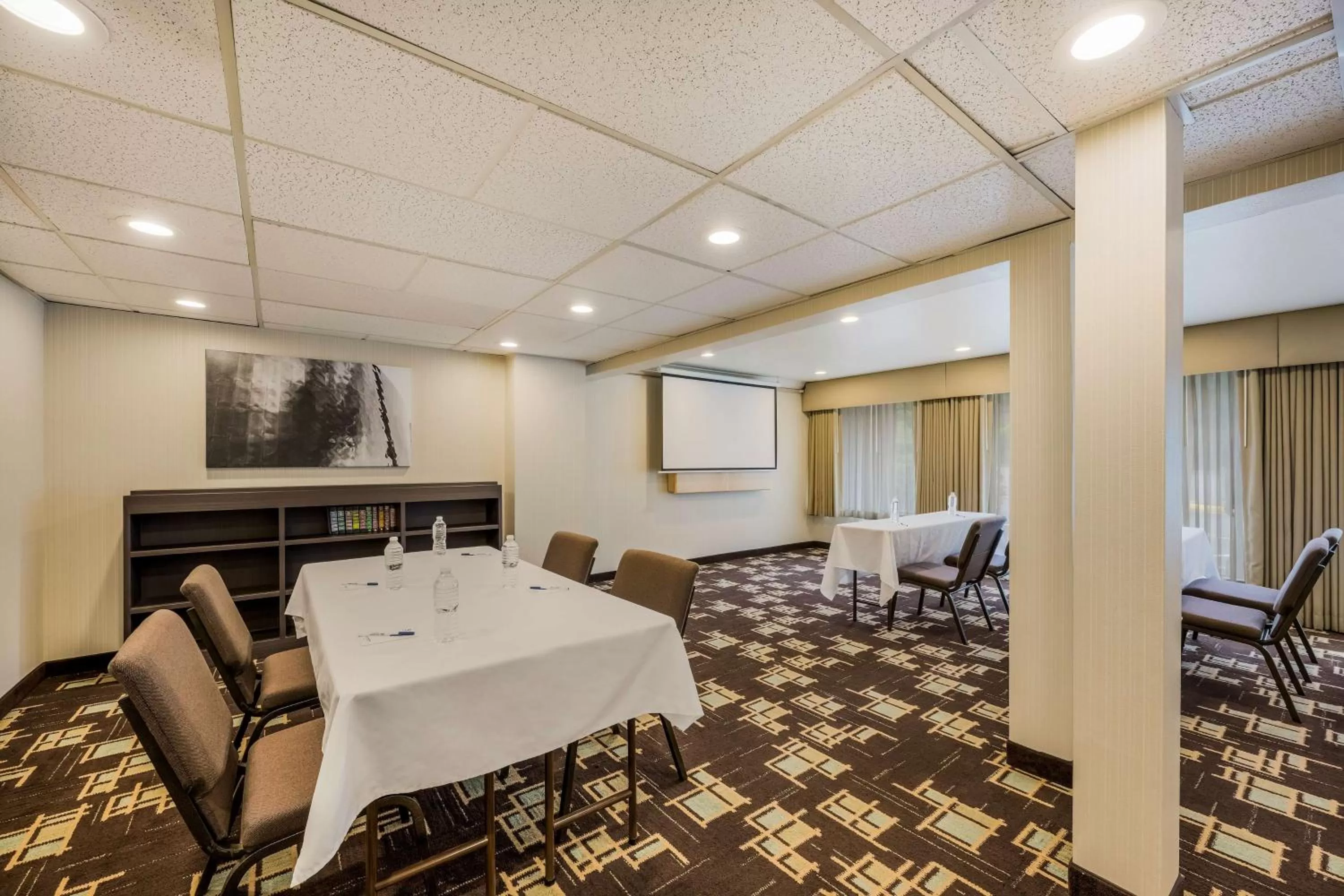 Meeting/conference room in Best Western Alderwood