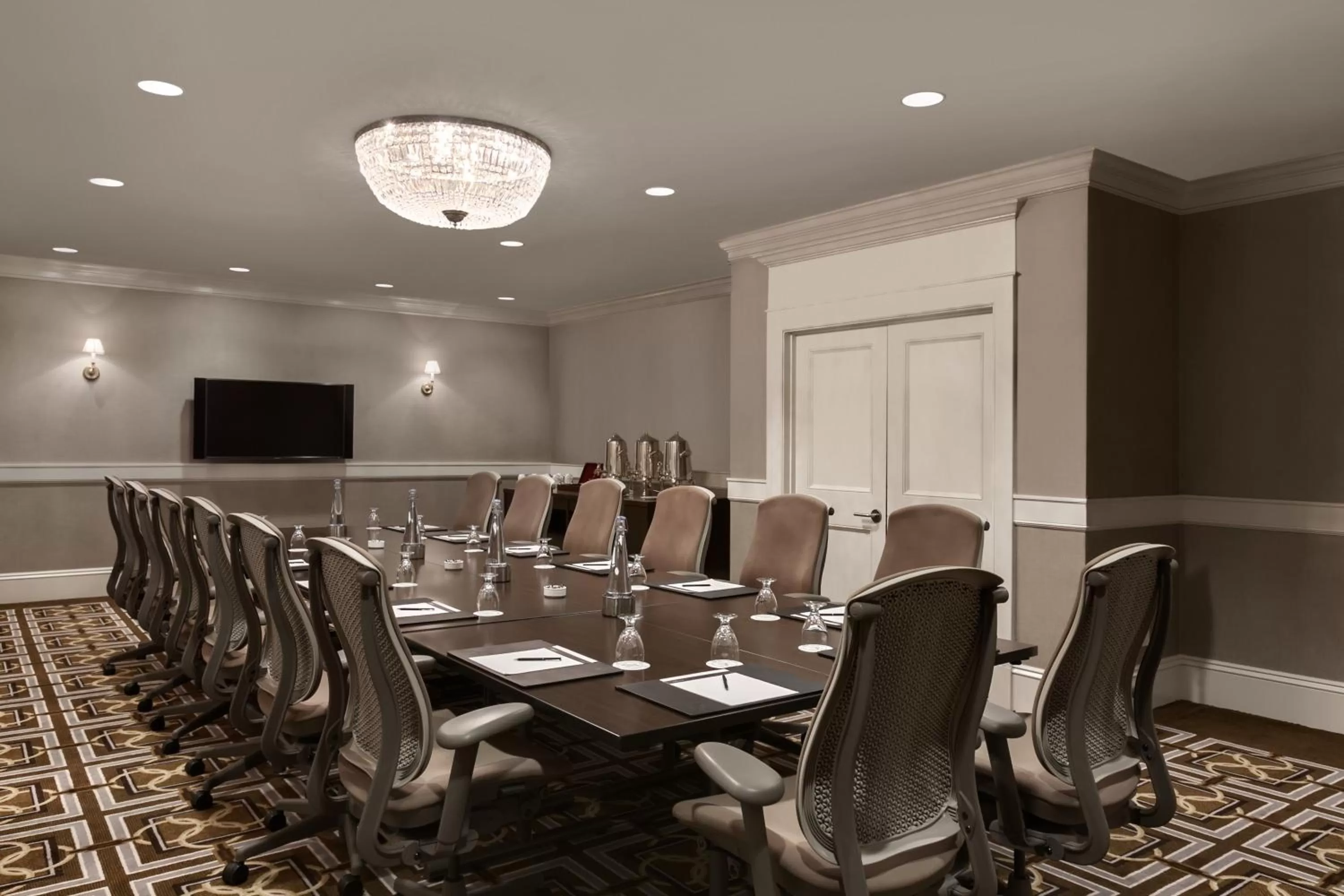 Business facilities in Fairmont Copley Plaza