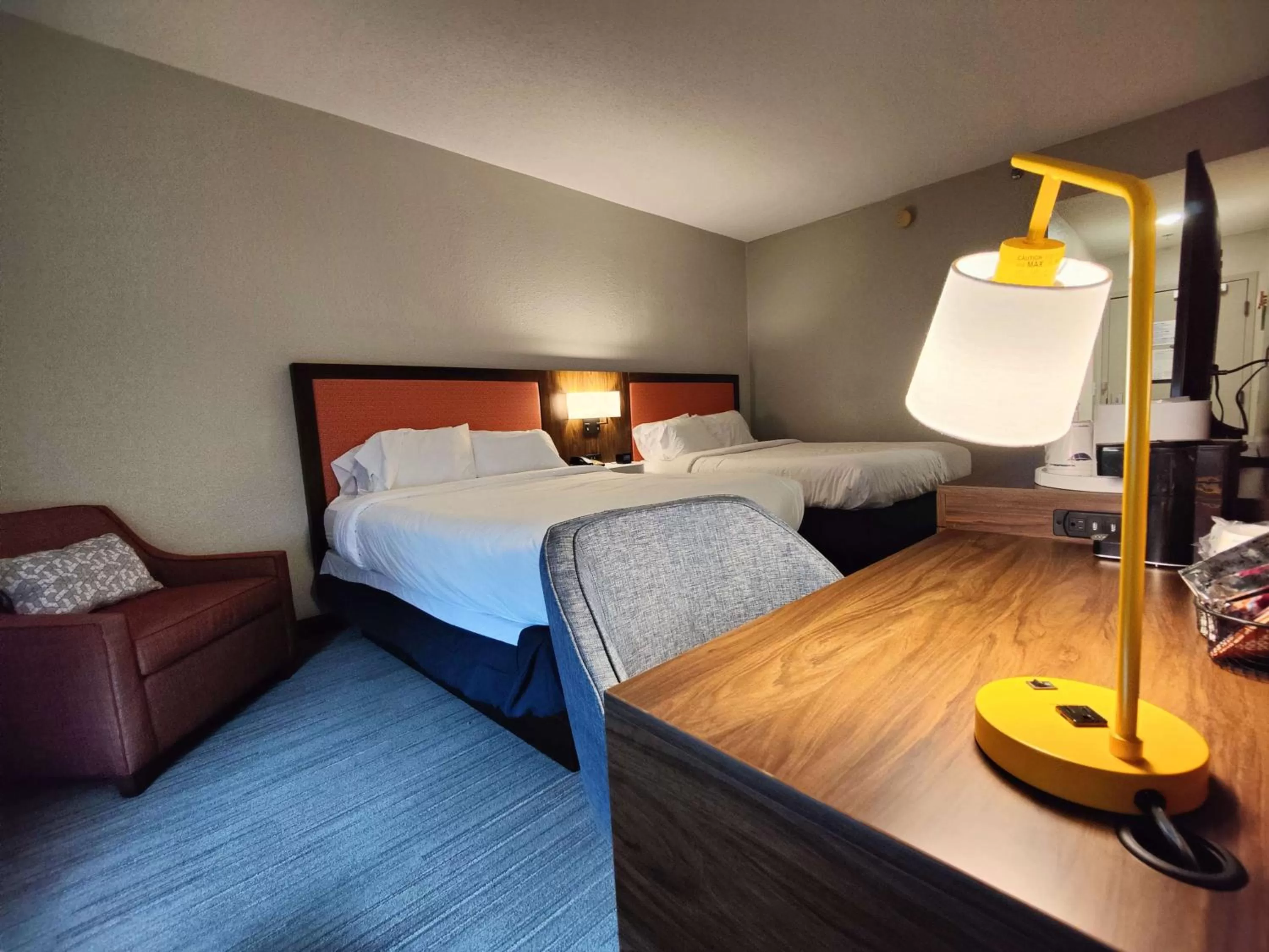 Bedroom, Bed in Hampton Inn Atlanta/Peachtree City