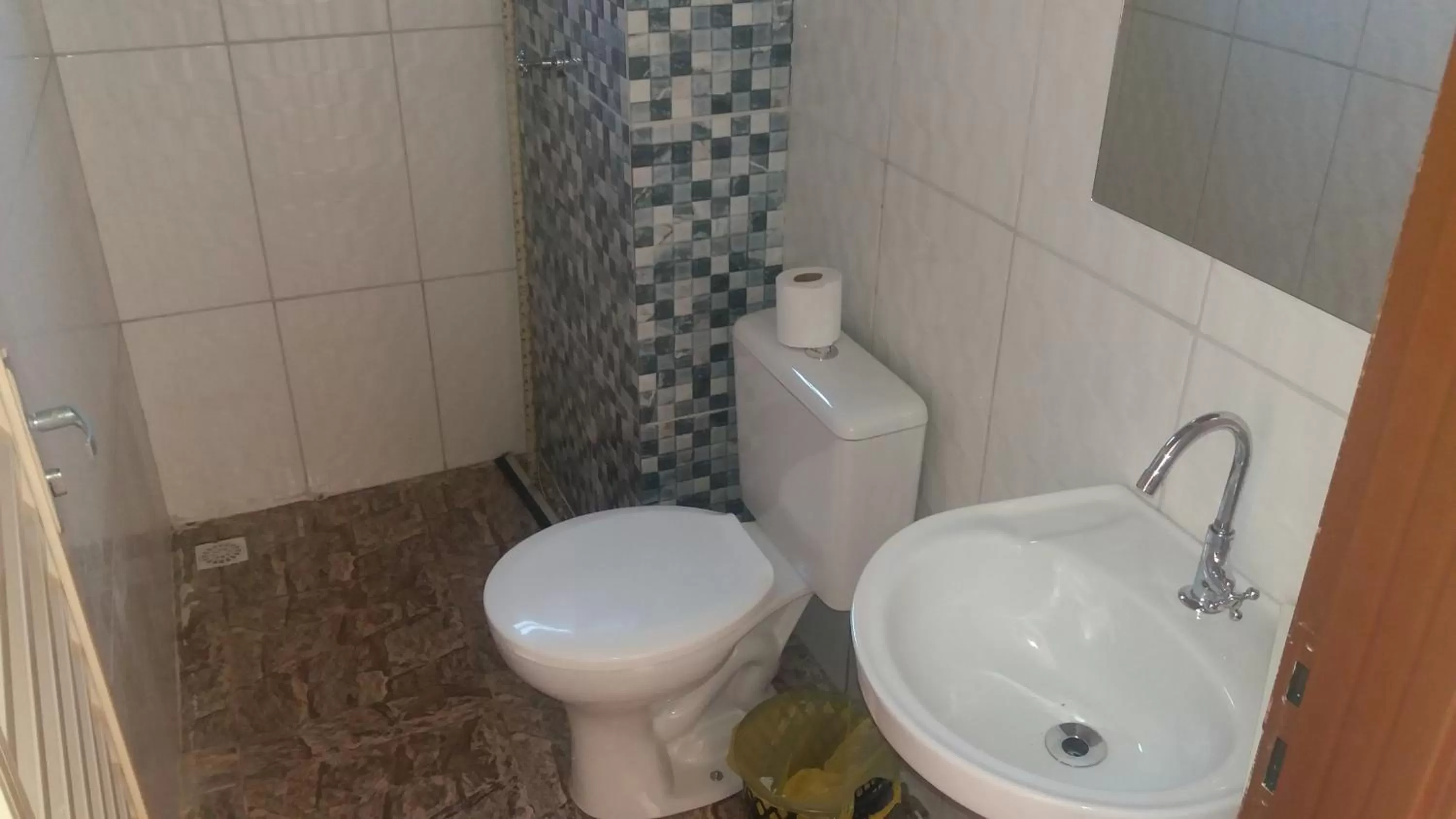 Bathroom in ApartHotel Família Meireles