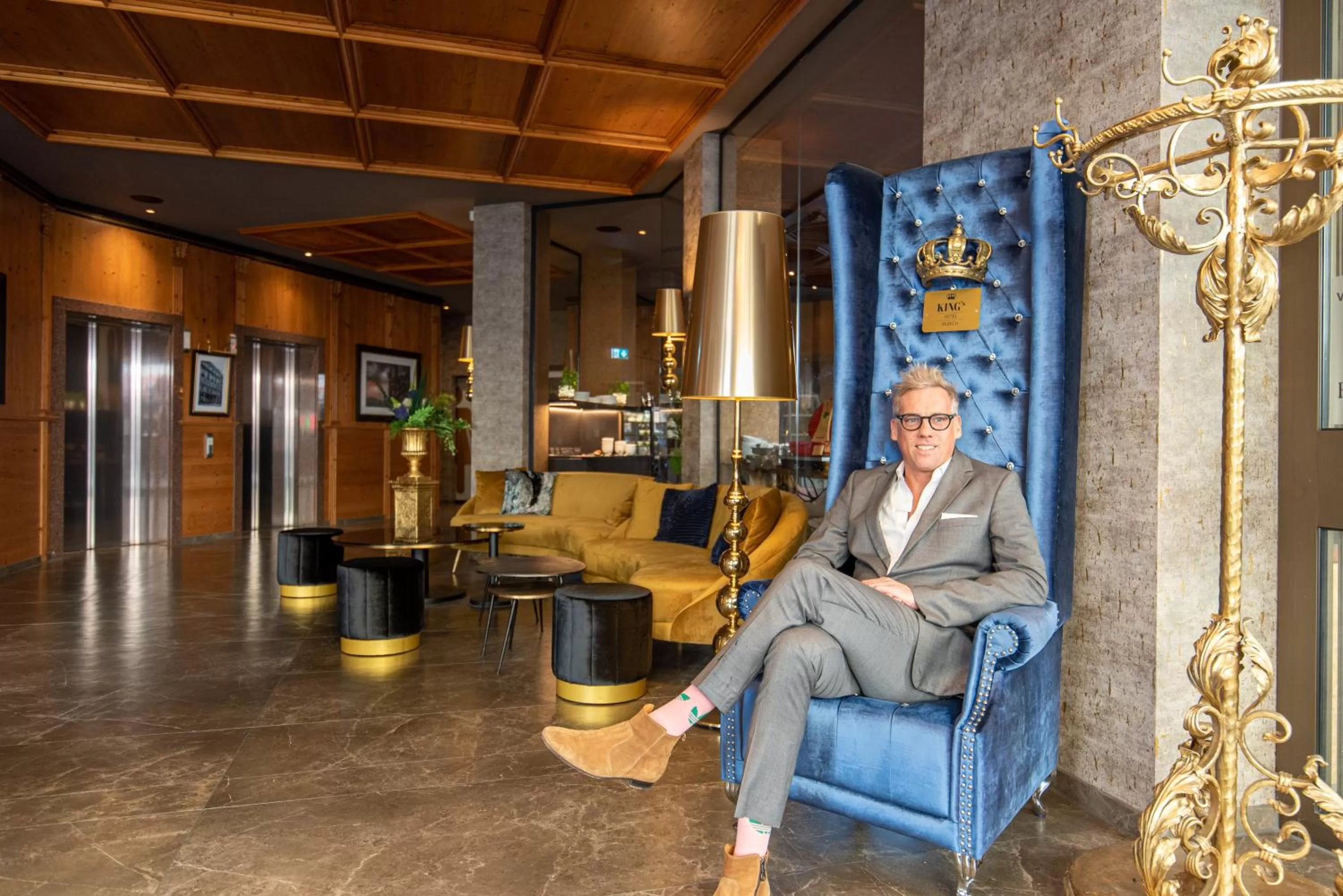 Lobby or reception in KING's Hotel First