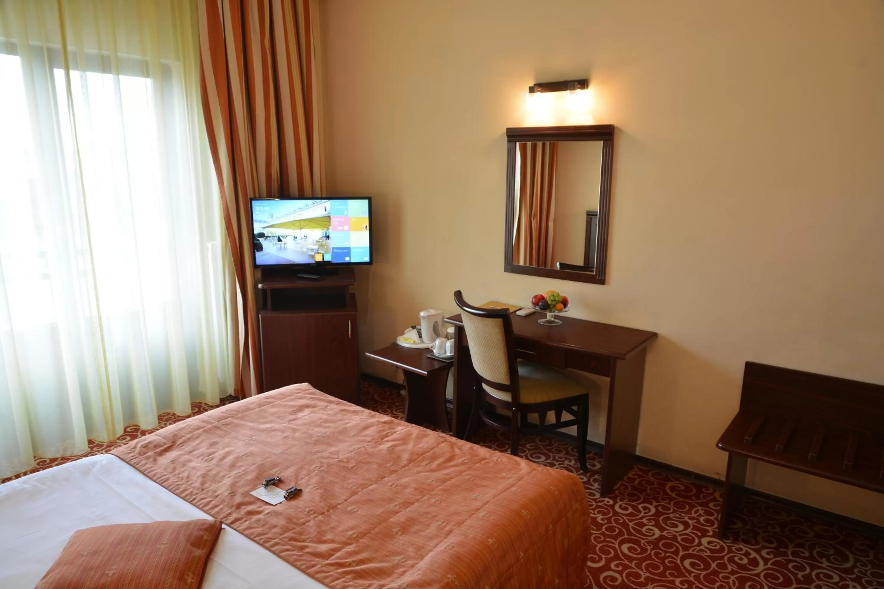 Bedroom, Bed in Hotel Central