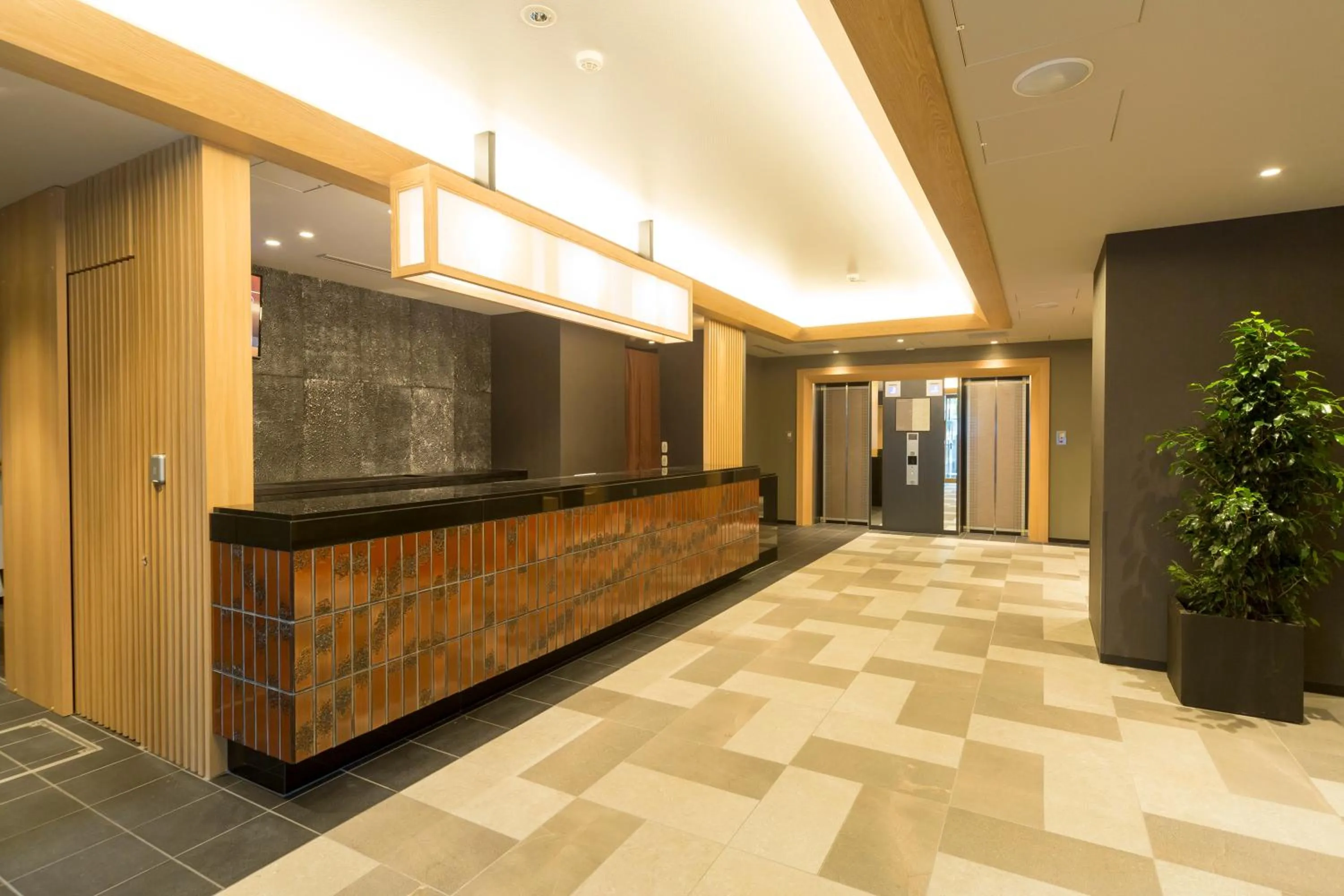 Lobby or reception in Dormy Inn Premium Tokyo Kodenmacho