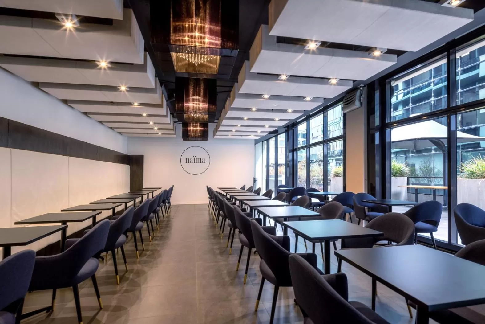 Restaurant/places to eat in Naima Hotel