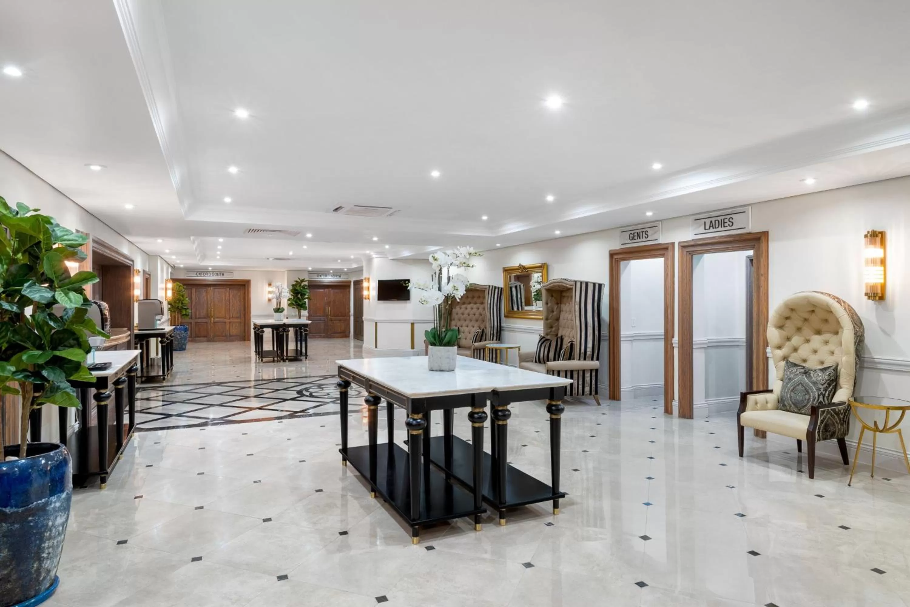 Meeting/conference room in Protea Hotel by Marriott Johannesburg Balalaika Sandton