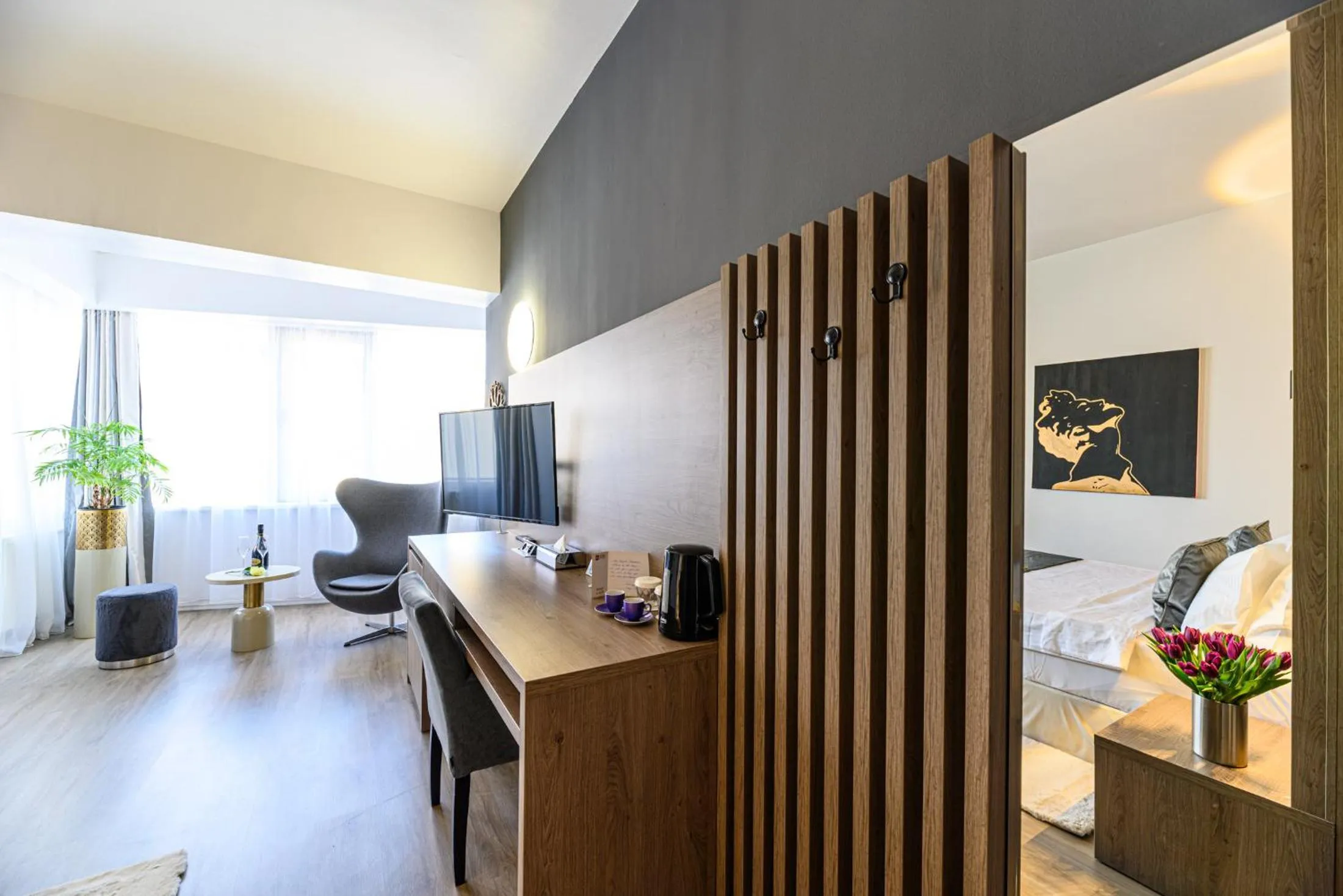 TV and multimedia in Unique Boutique