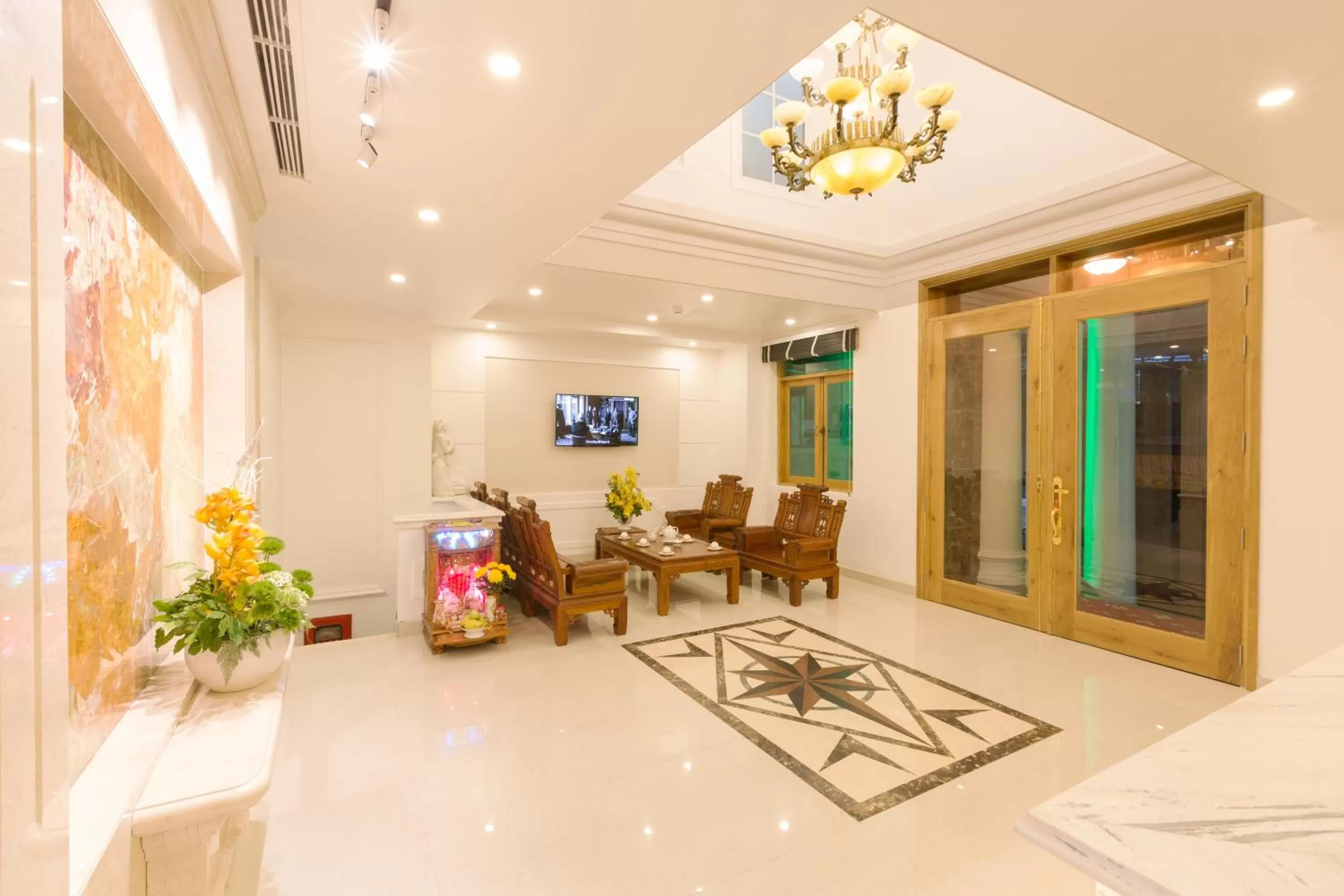 Lobby or reception in The Airport Hotel