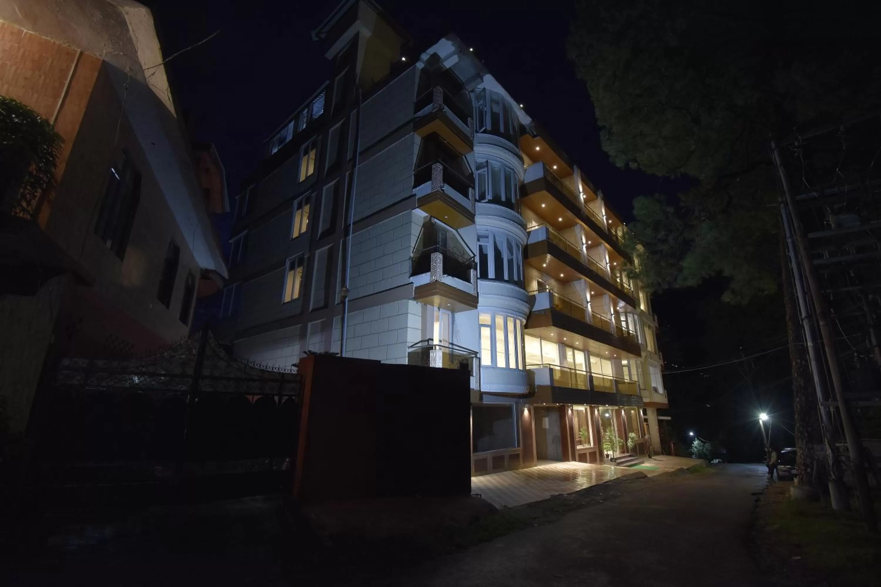 Night, Property Building in The Royal Castle AC Centralized