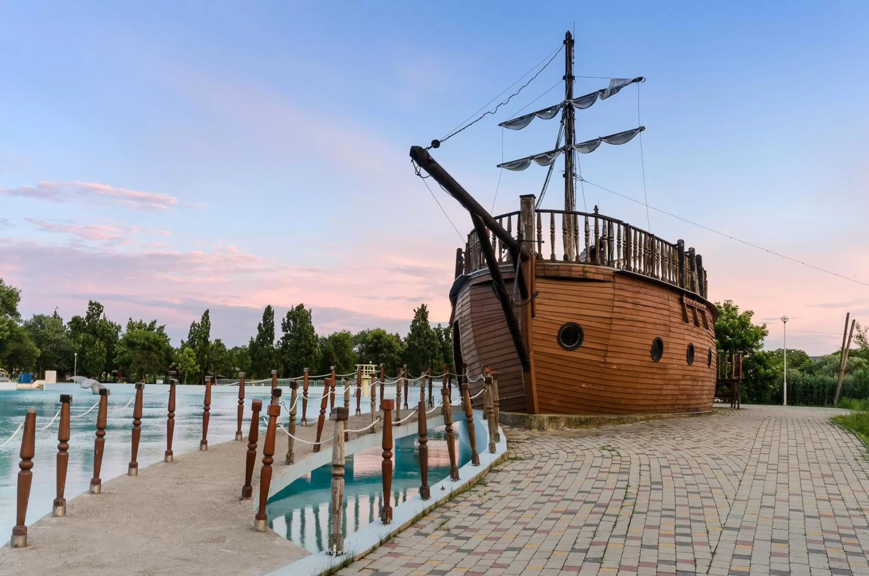 Swimming pool in Hunguest Hotel Aqua Sol