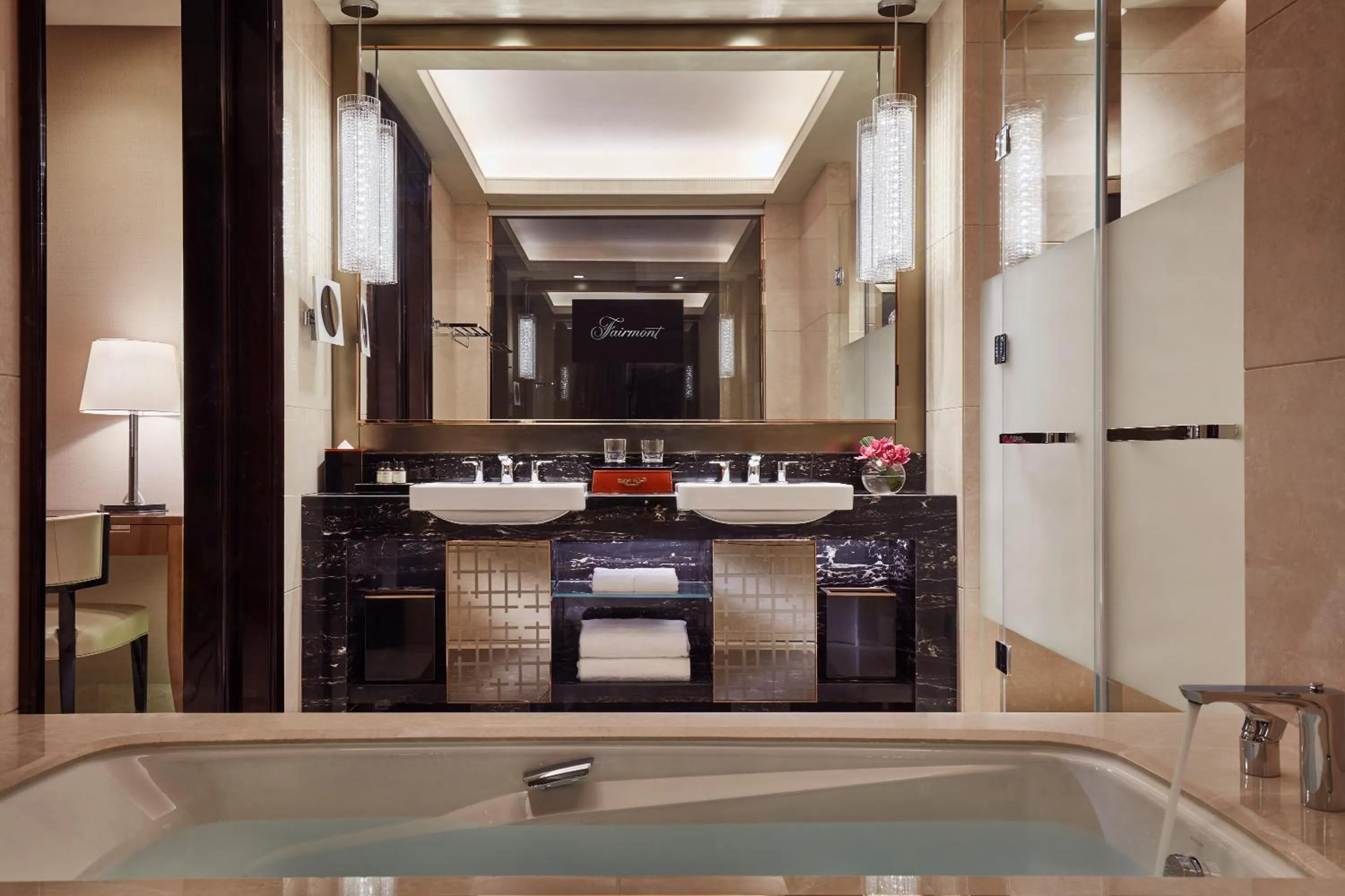 Bathroom in Fairmont Chengdu