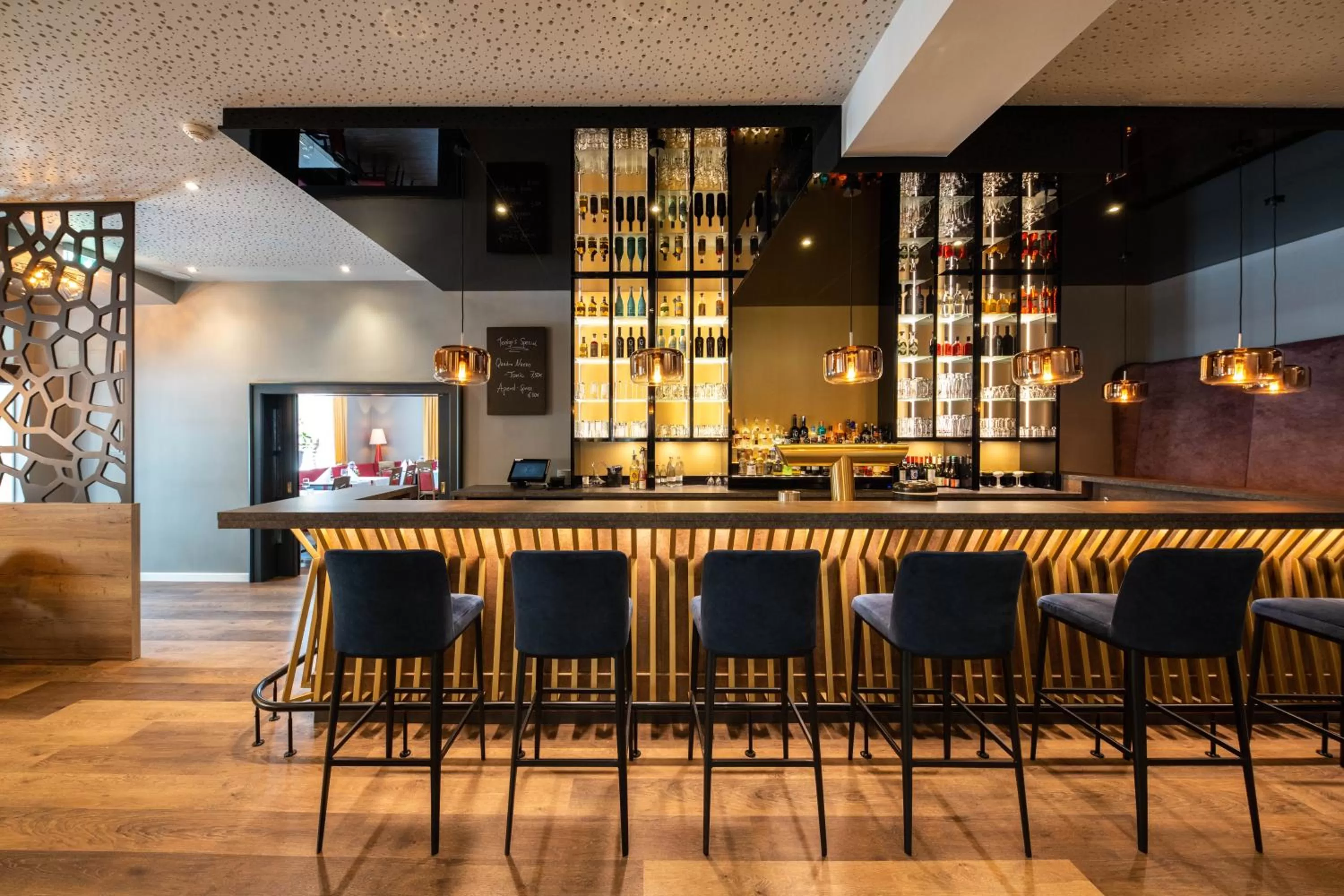 Lounge or bar in Hotel Rheinischer Hof