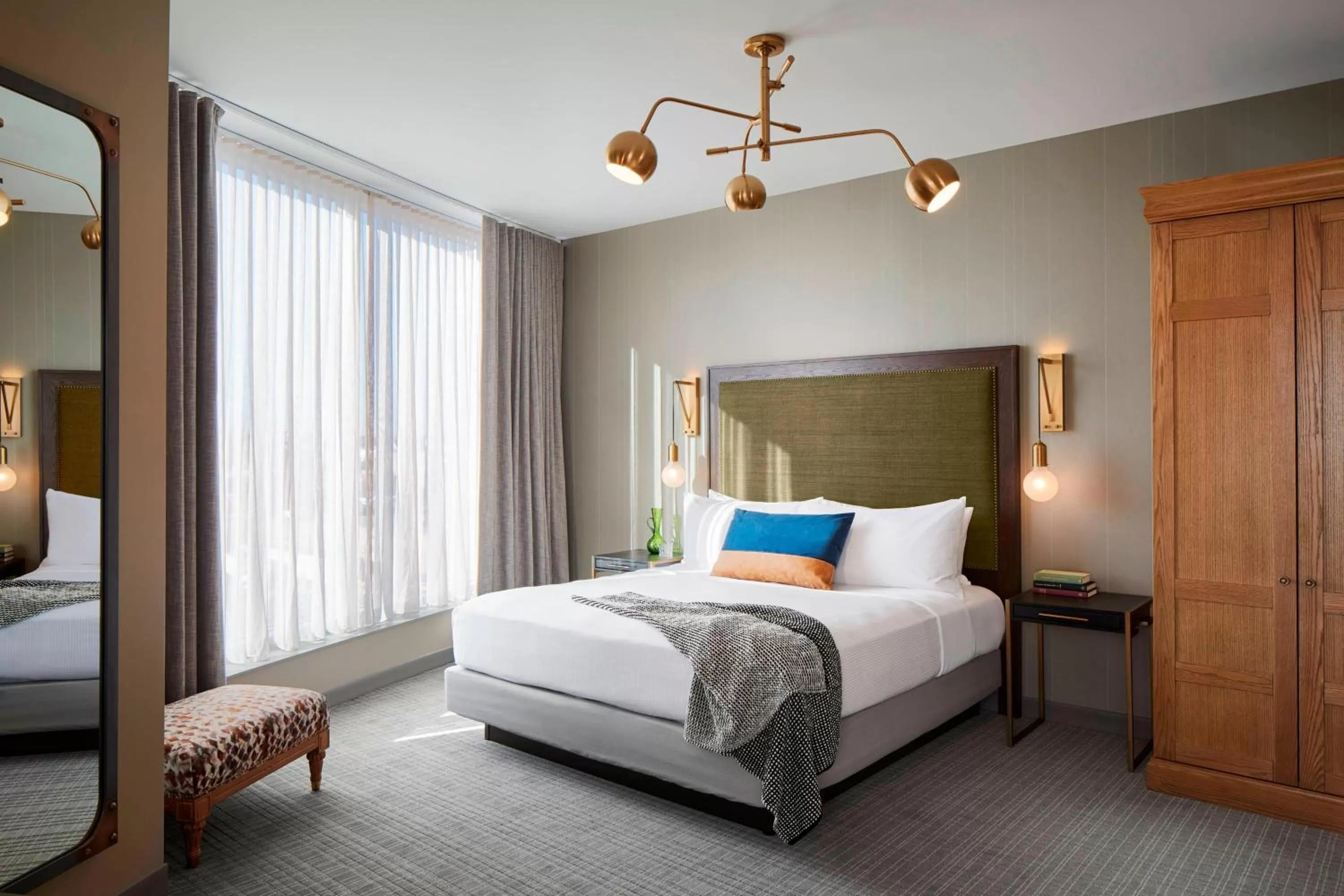 Bedroom, Bed in Hotel Zachary, Chicago, a Tribute Portfolio Hotel