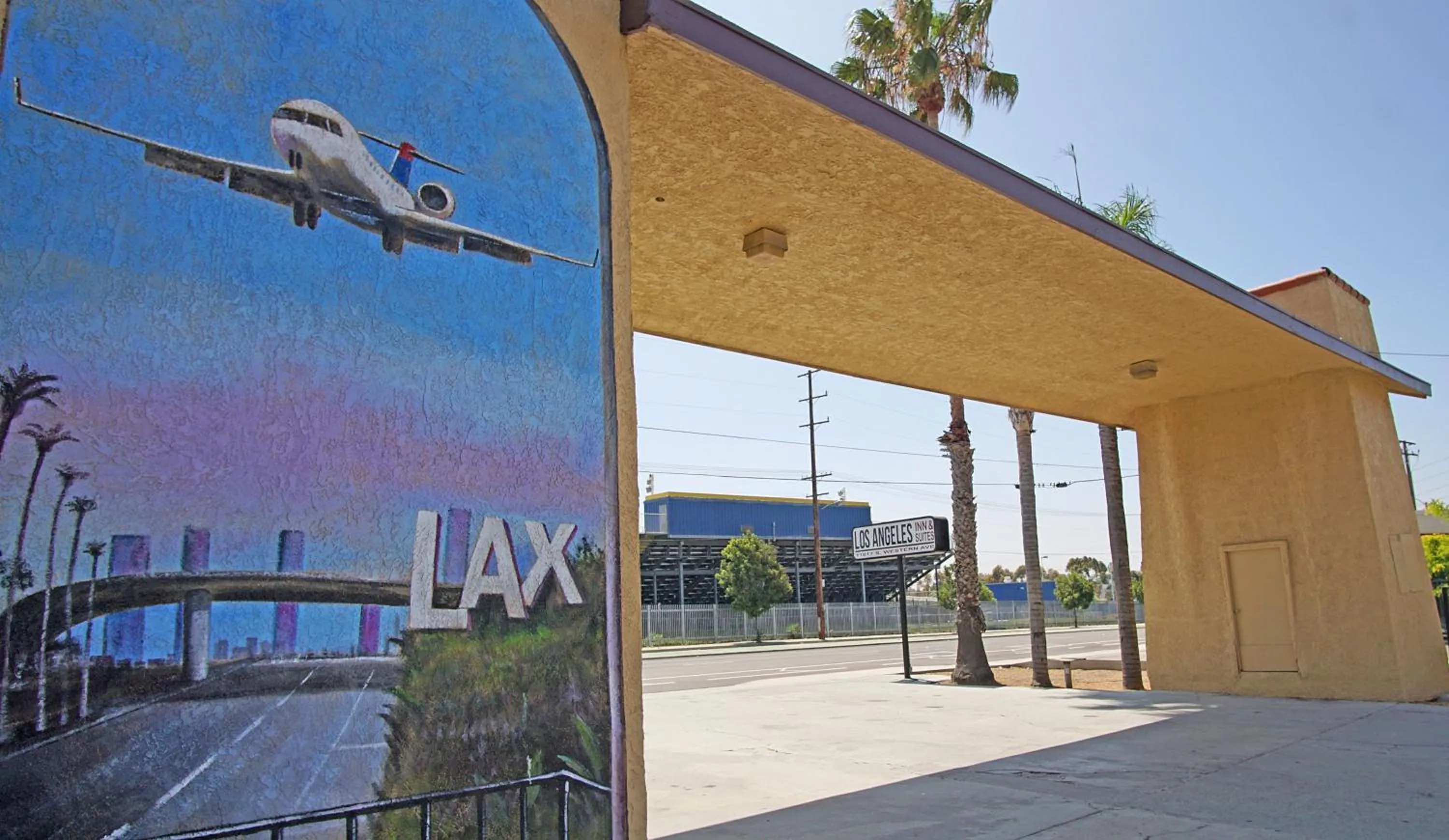 Los Angeles Inn & Suites - LAX