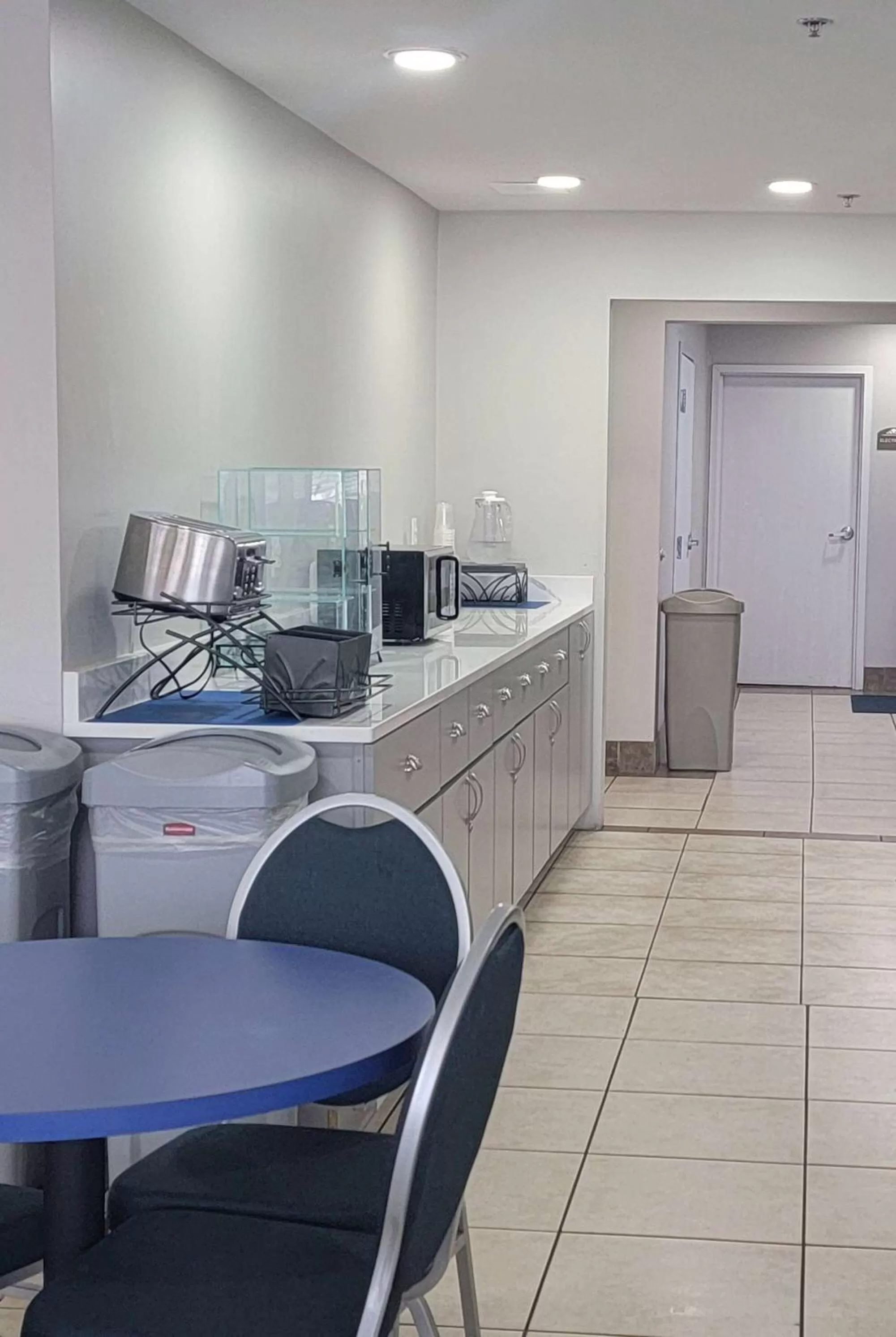 Breakfast in Microtel Inn & Suites by Wyndham Gardendale - Birmingham North