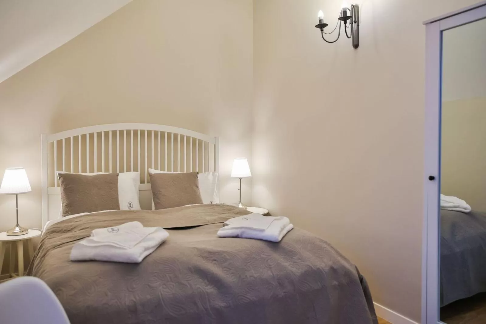 Bed in Willa 4 Pory Roku & Uznam