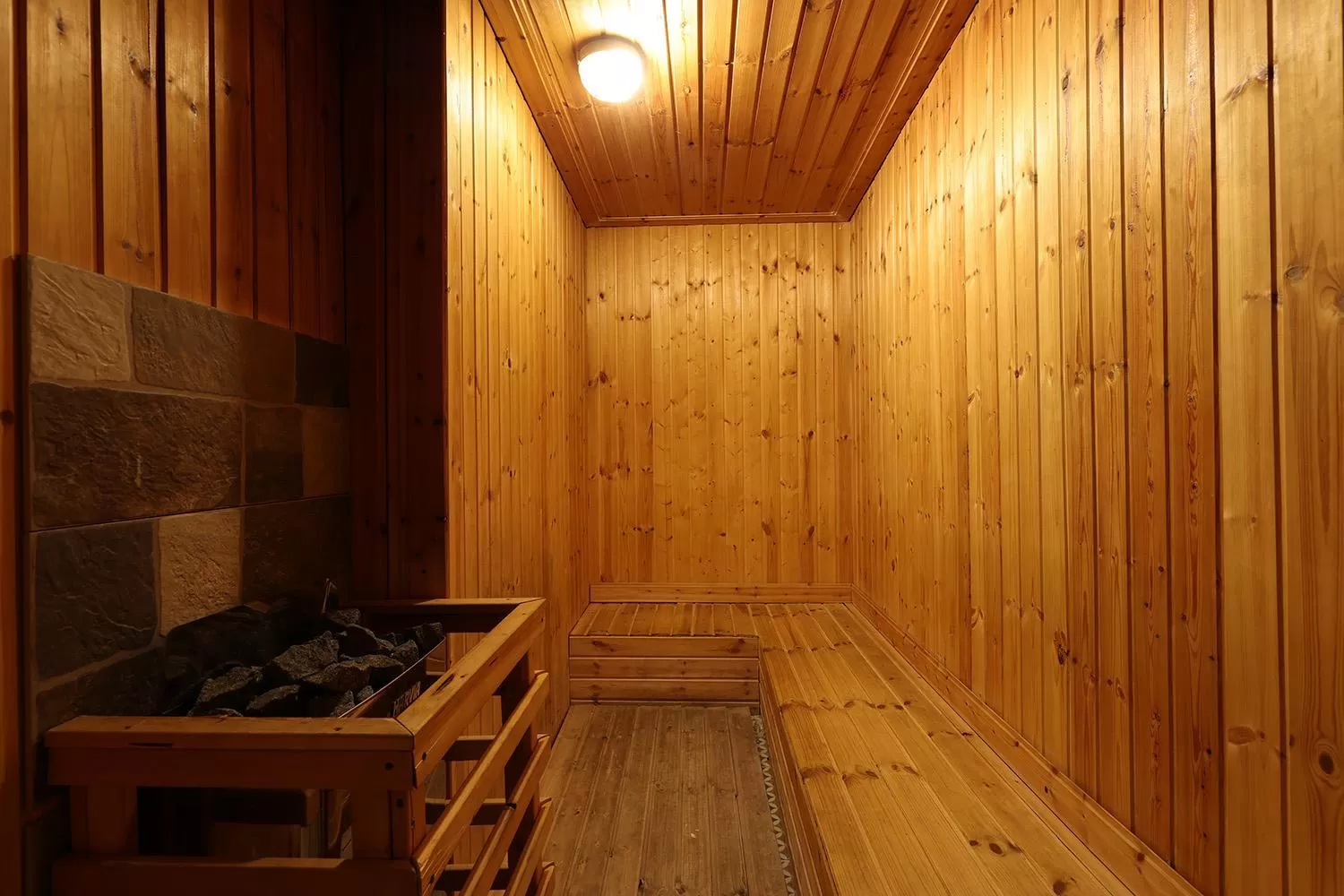 Sauna in Orchid Tel Aviv