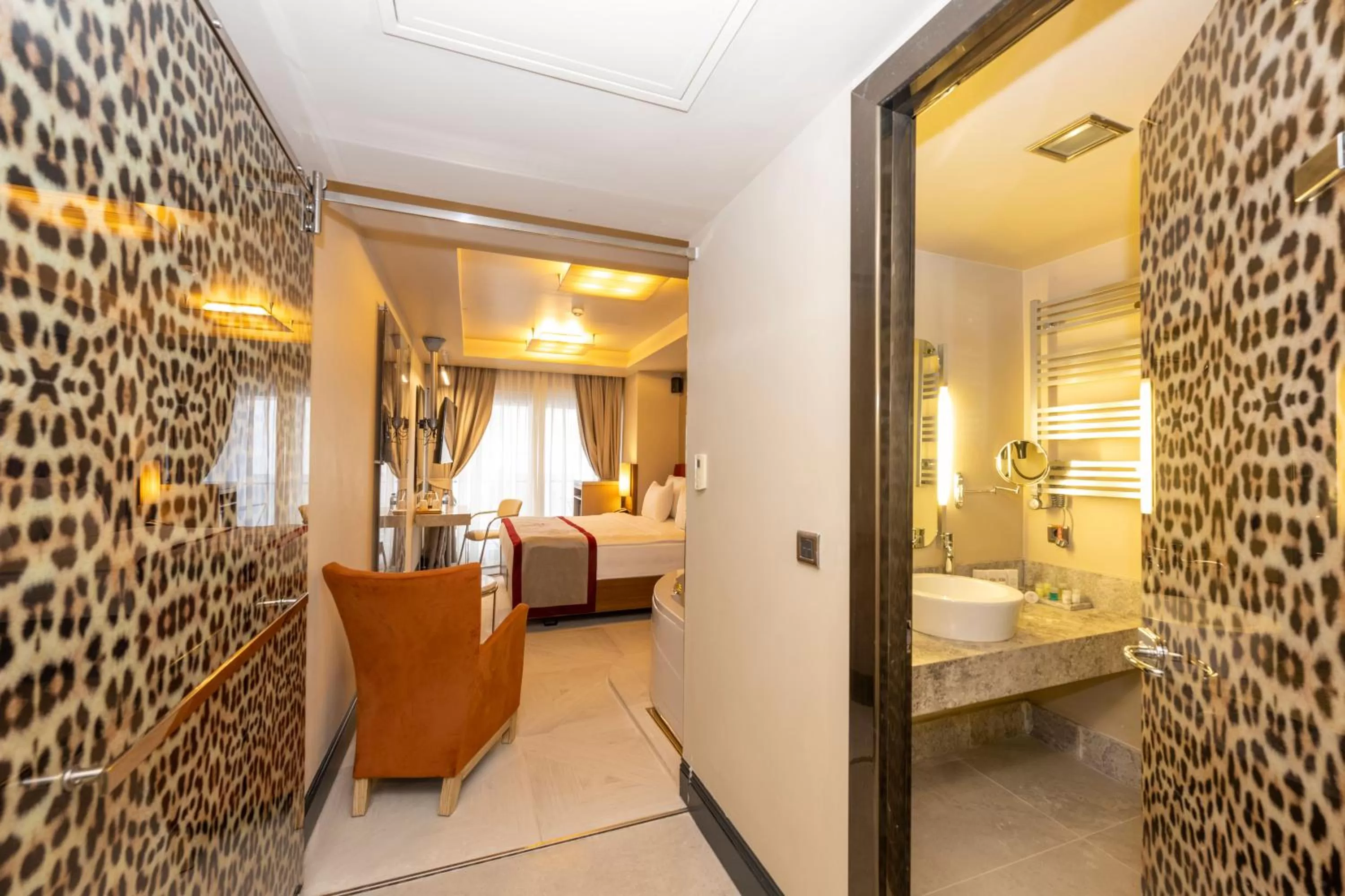 Photo of the whole room, Bed in Ramada By Wyndham Istanbul Pera Taksim