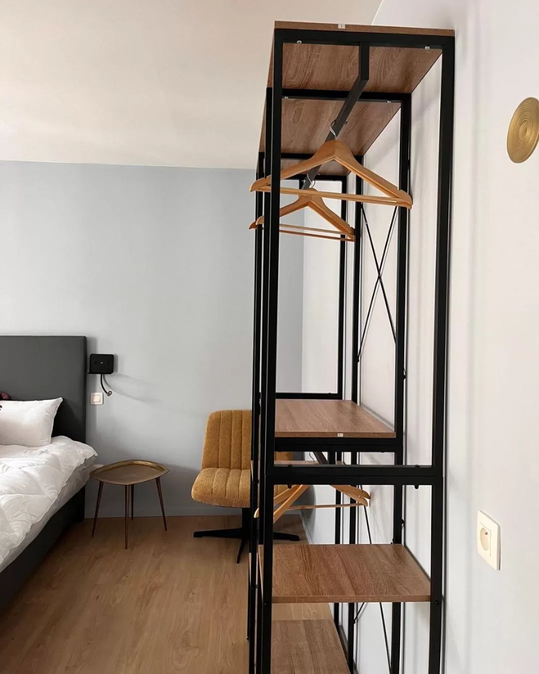 Bedroom in Hôtel La Pièce