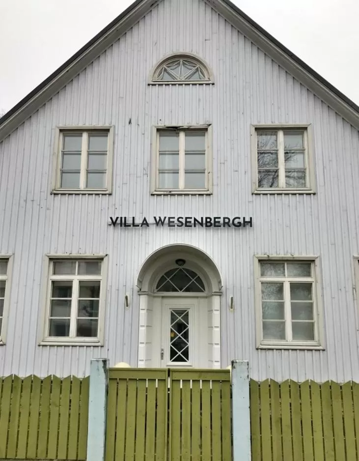 Facade/entrance in Villa Wesenbergh